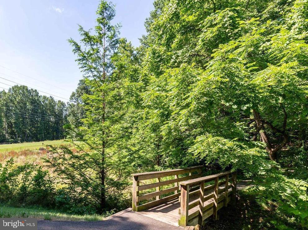 SINGLETONS GROVE - Residential