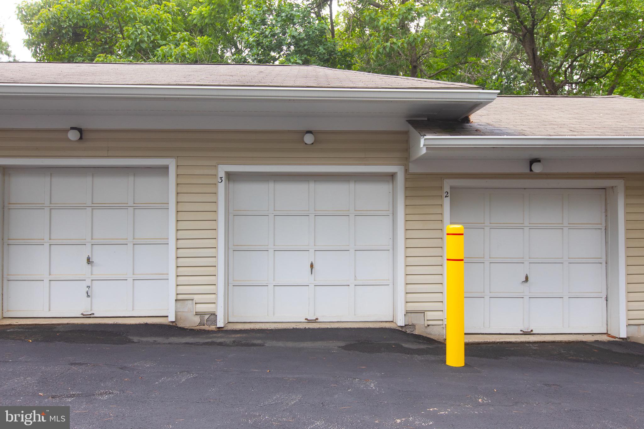 ENGLISH COUNTRY MANOR - Residential