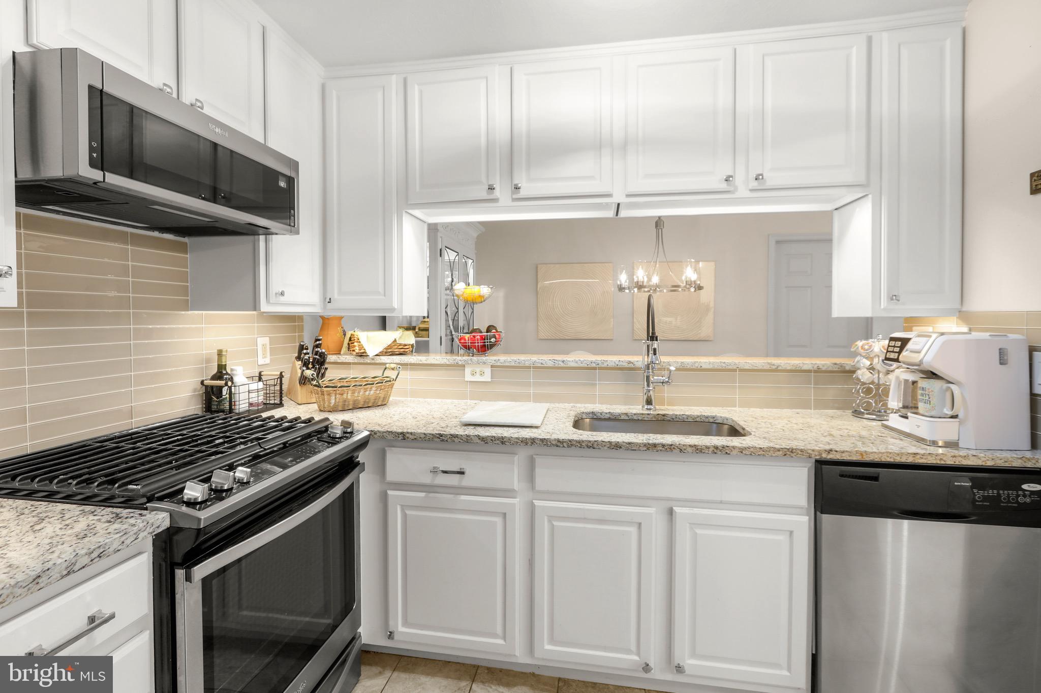 204 CHAUCER LANE UNIT F 204-F
