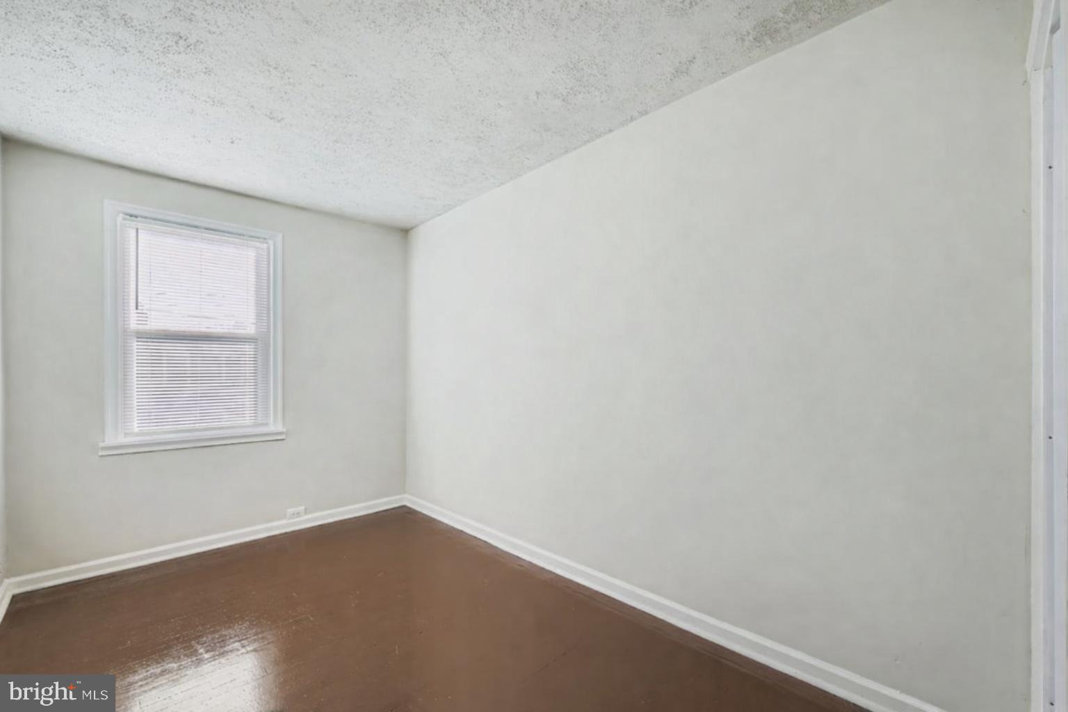 HAMILTON - Residential