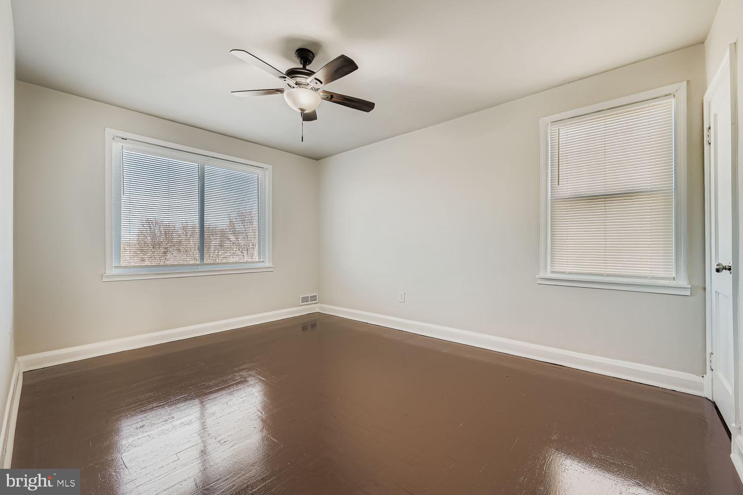 HAMILTON - Residential