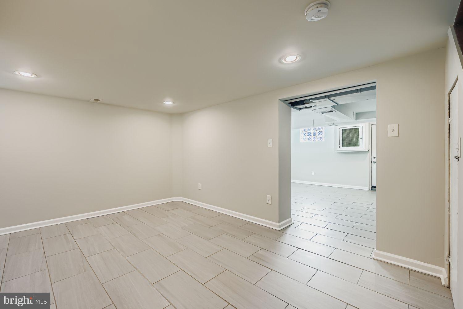 HAMILTON - Residential