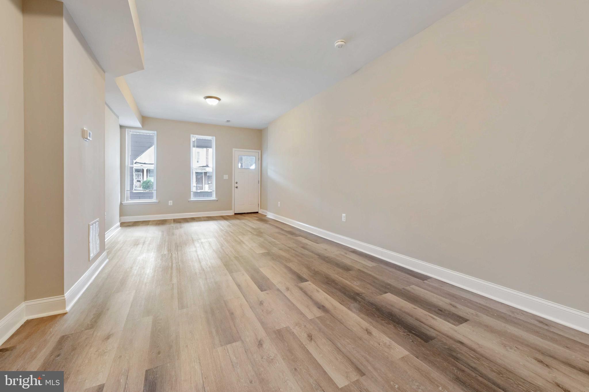 ROSEMONT - Residential Lease