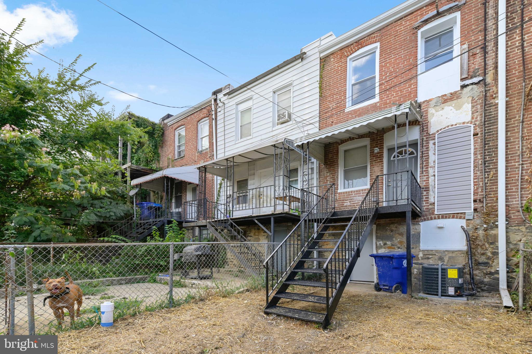 ROSEMONT - Residential Lease