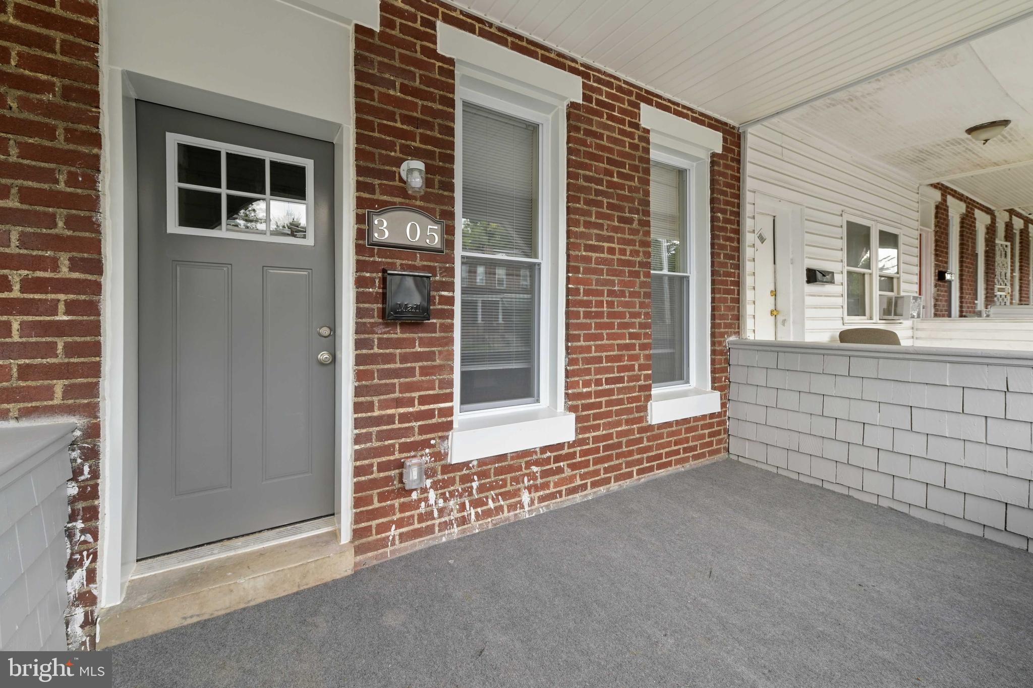 ROSEMONT - Residential Lease