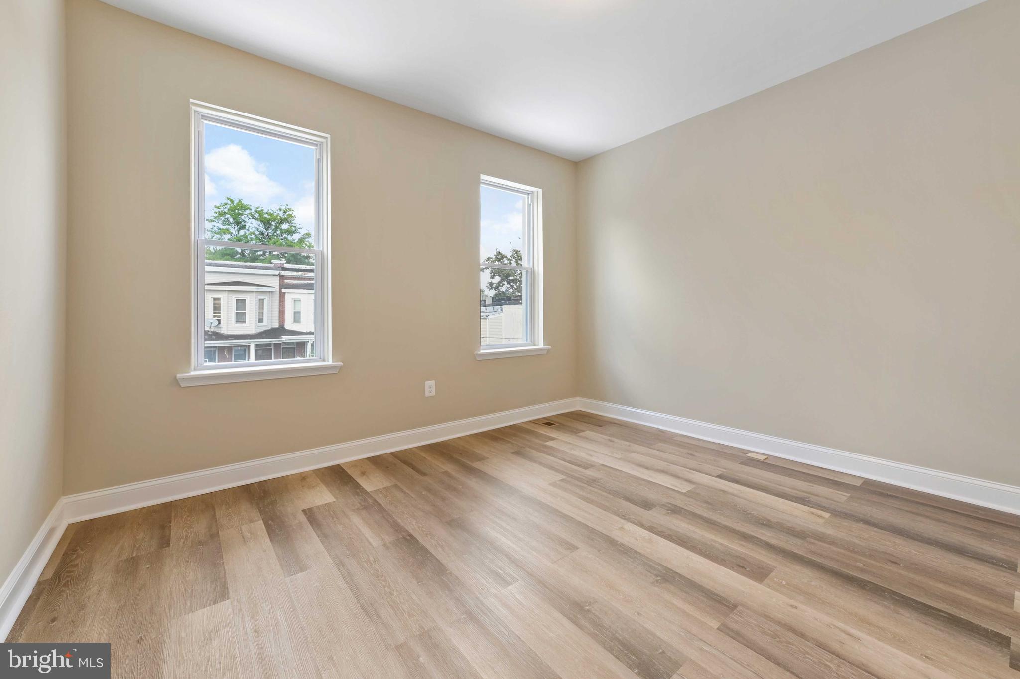 ROSEMONT - Residential Lease