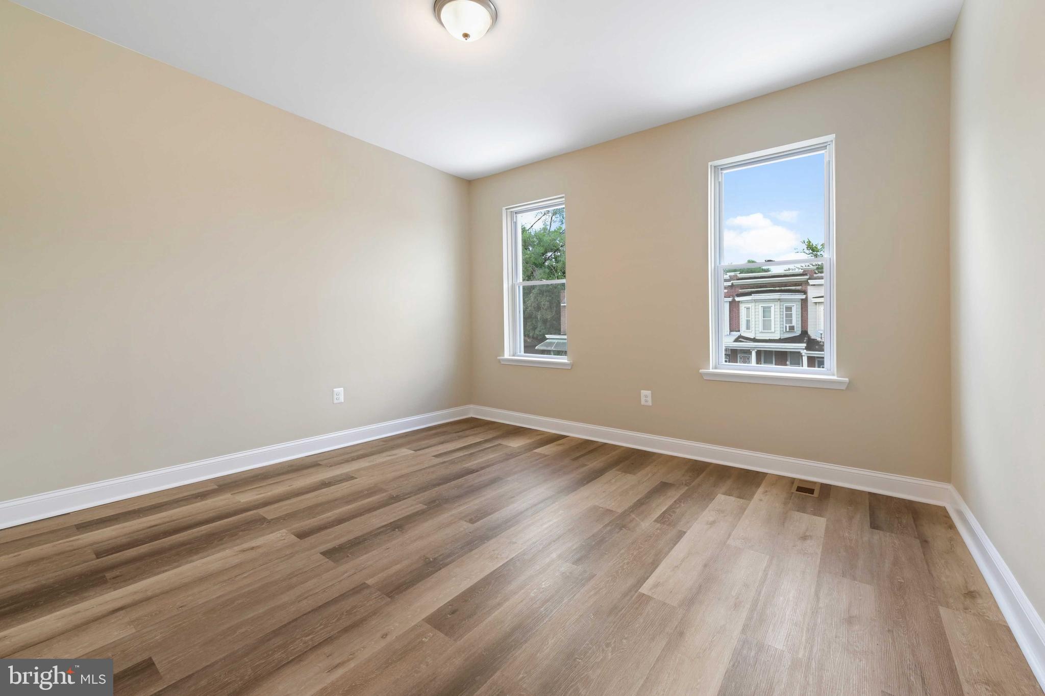 ROSEMONT - Residential Lease