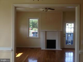 DOWNTOWN FREDERICKSBURG - Residential Lease
