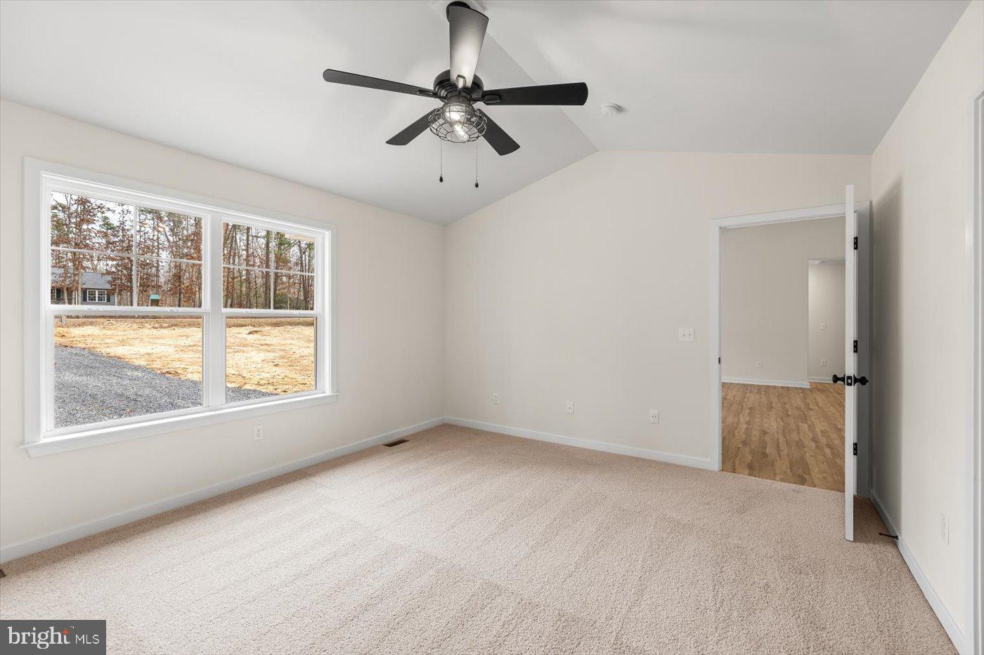 PINE HARBOUR - Residential