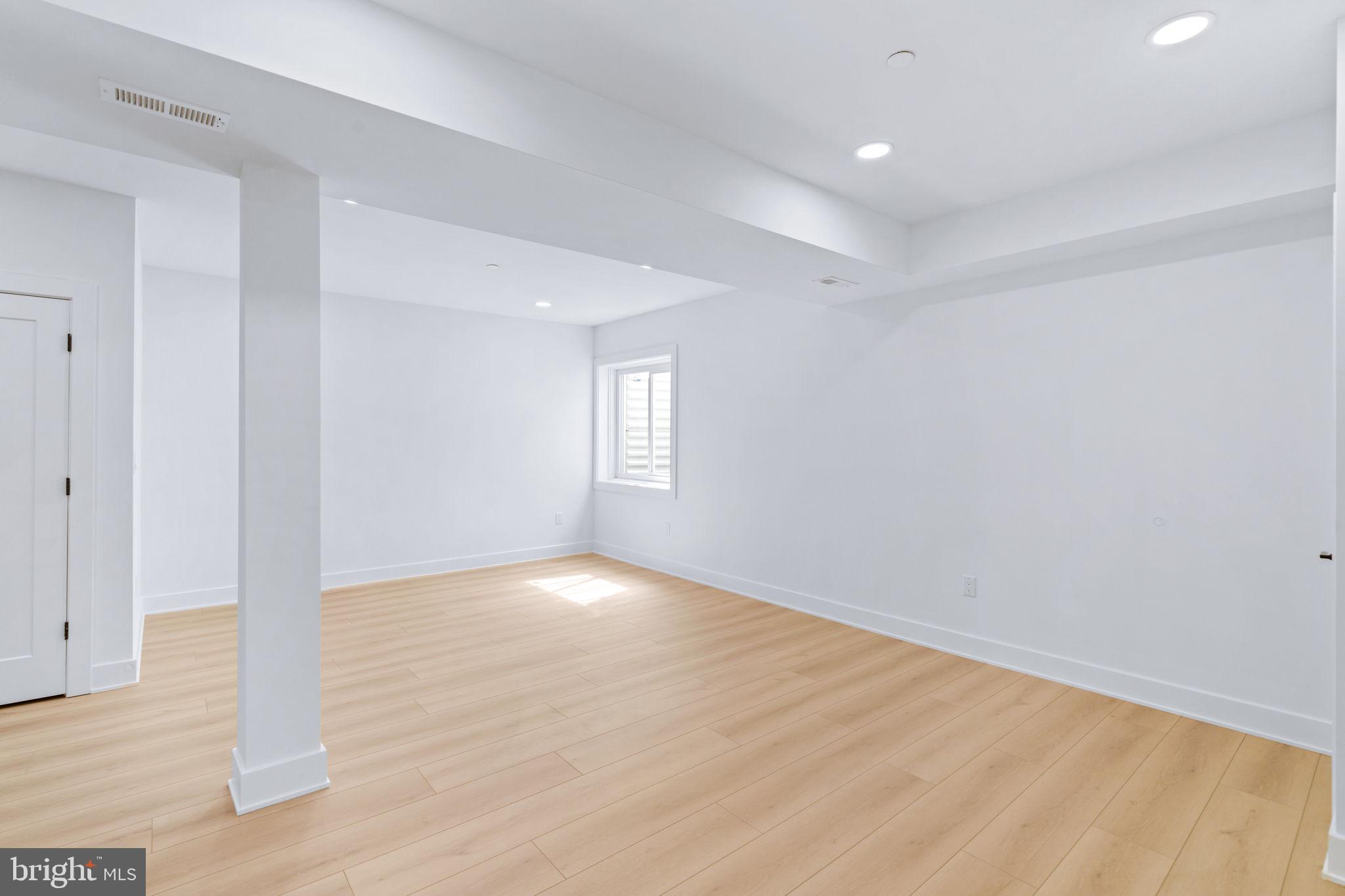 FOREST PARK - Residential