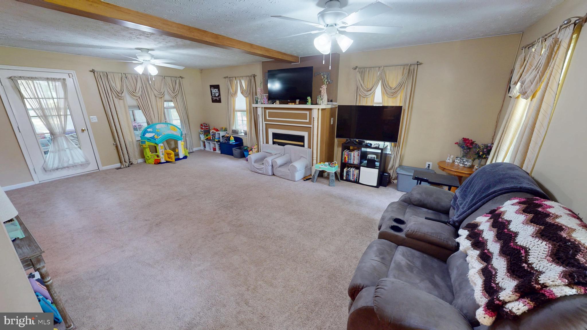 11535 HONEYSUCKLE COURT