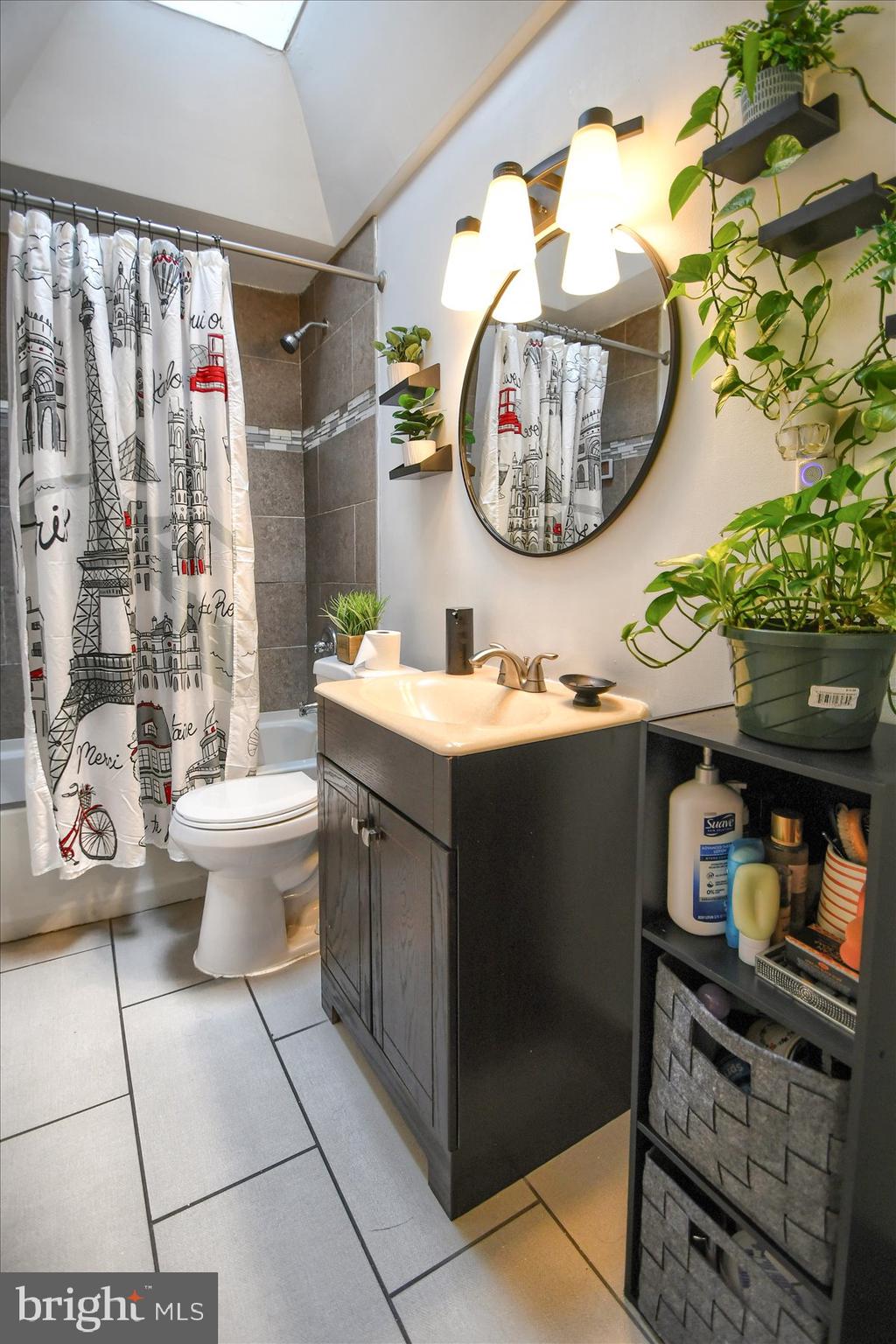 JUNIATA - Residential