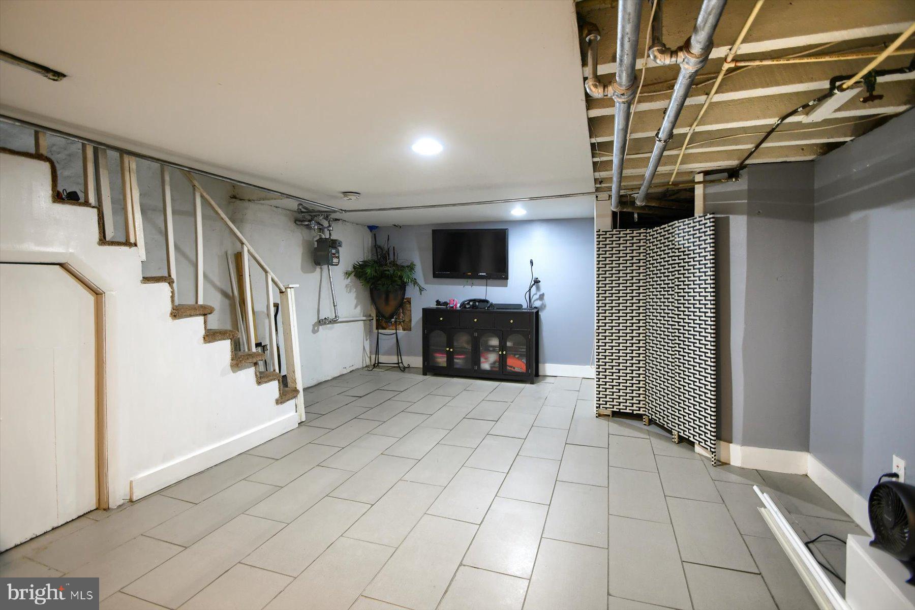 JUNIATA - Residential