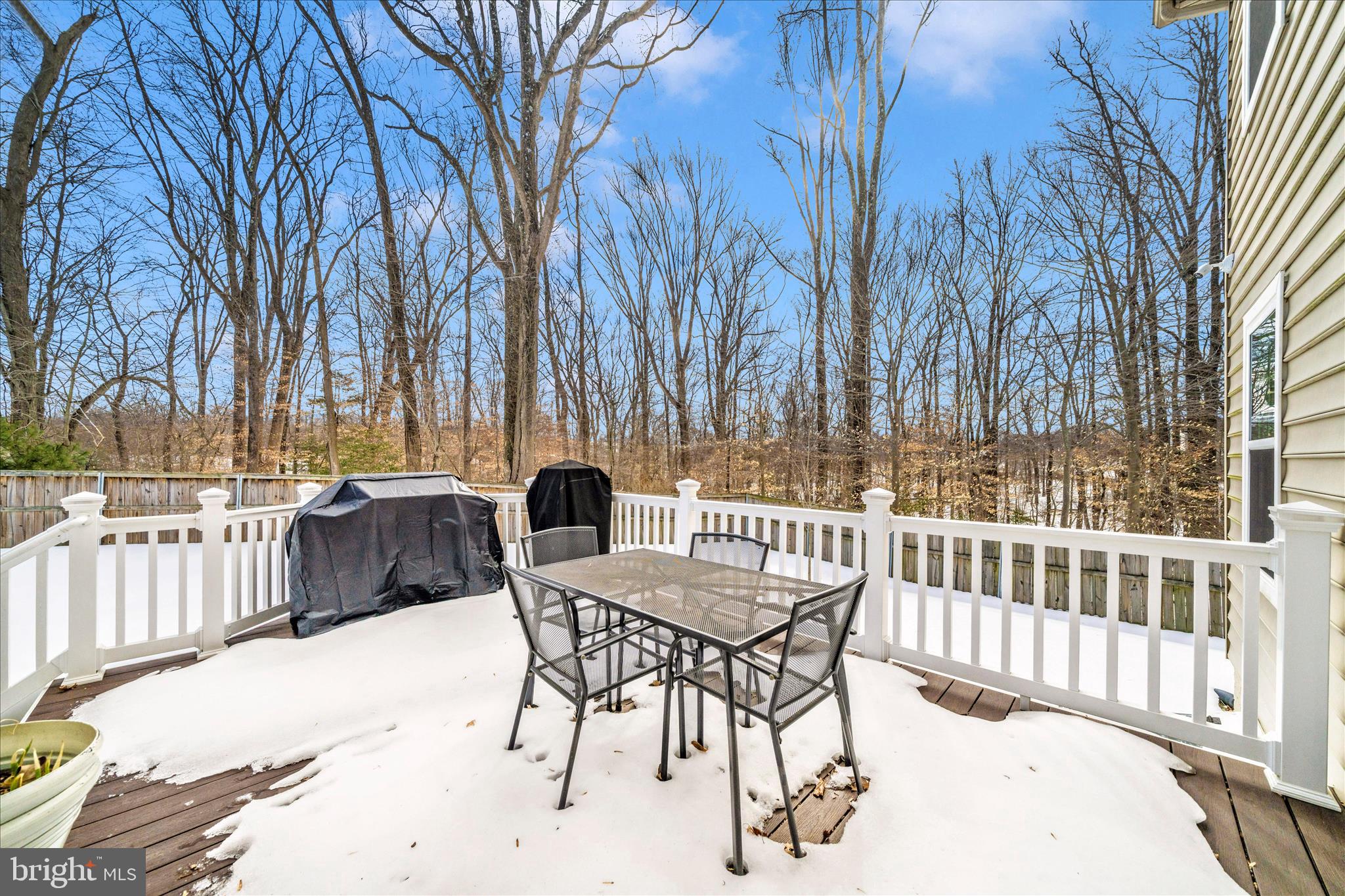 FAIRWOOD - Residential