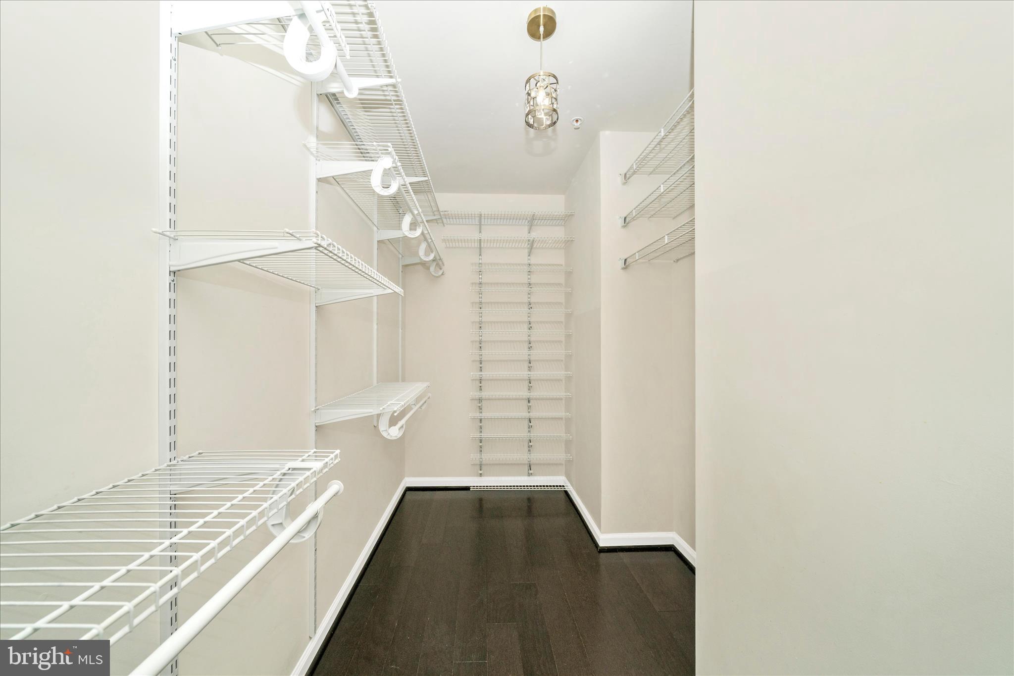 FAIRWOOD - Residential