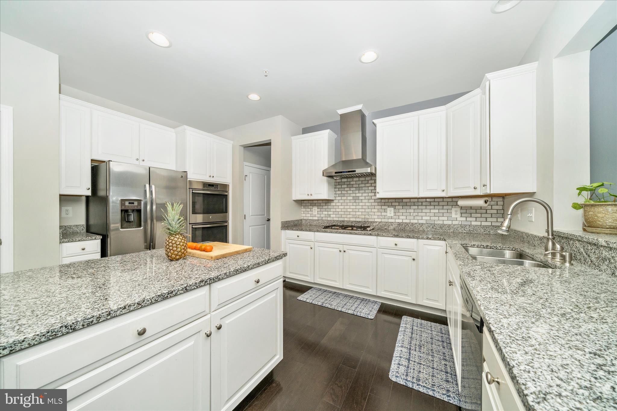 FAIRWOOD - Residential