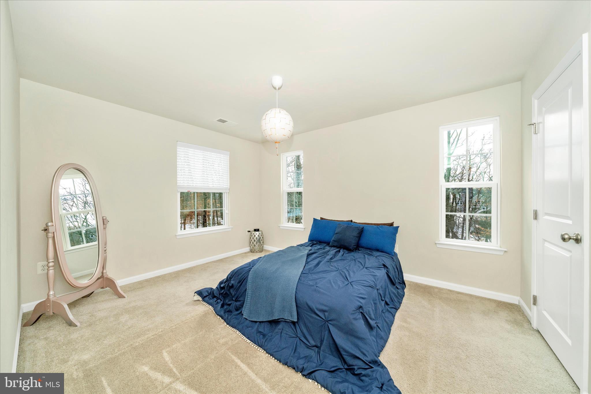 FAIRWOOD - Residential