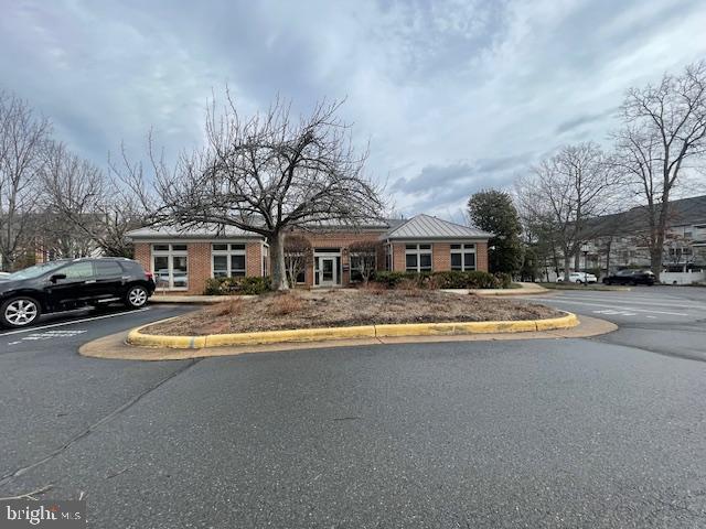 EDGEWATER AT TOWN CENTER - Residential