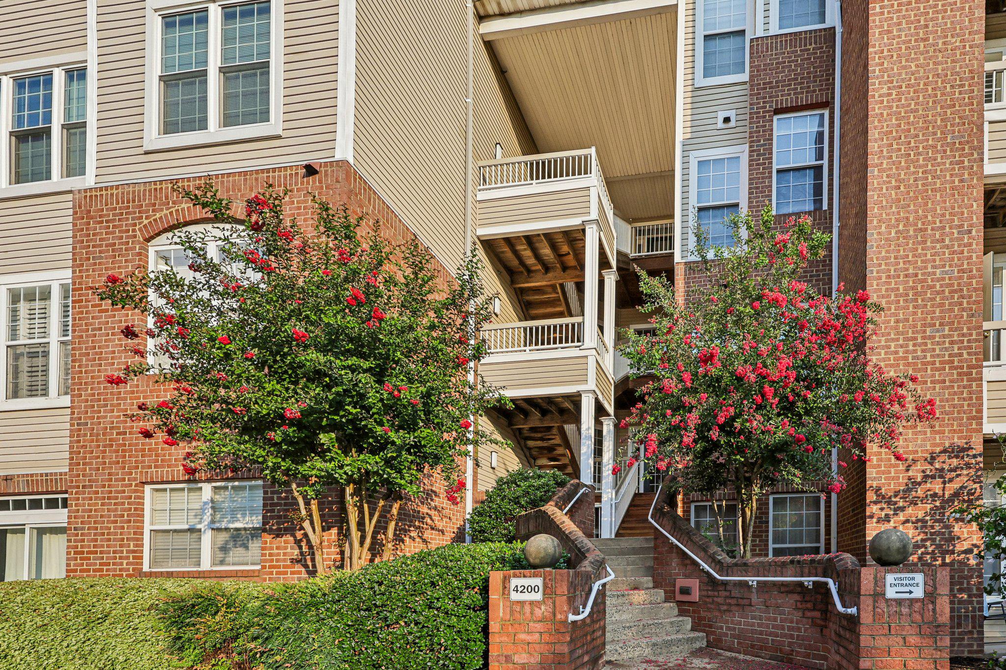 4200 MOZART BRIGADE LANE V