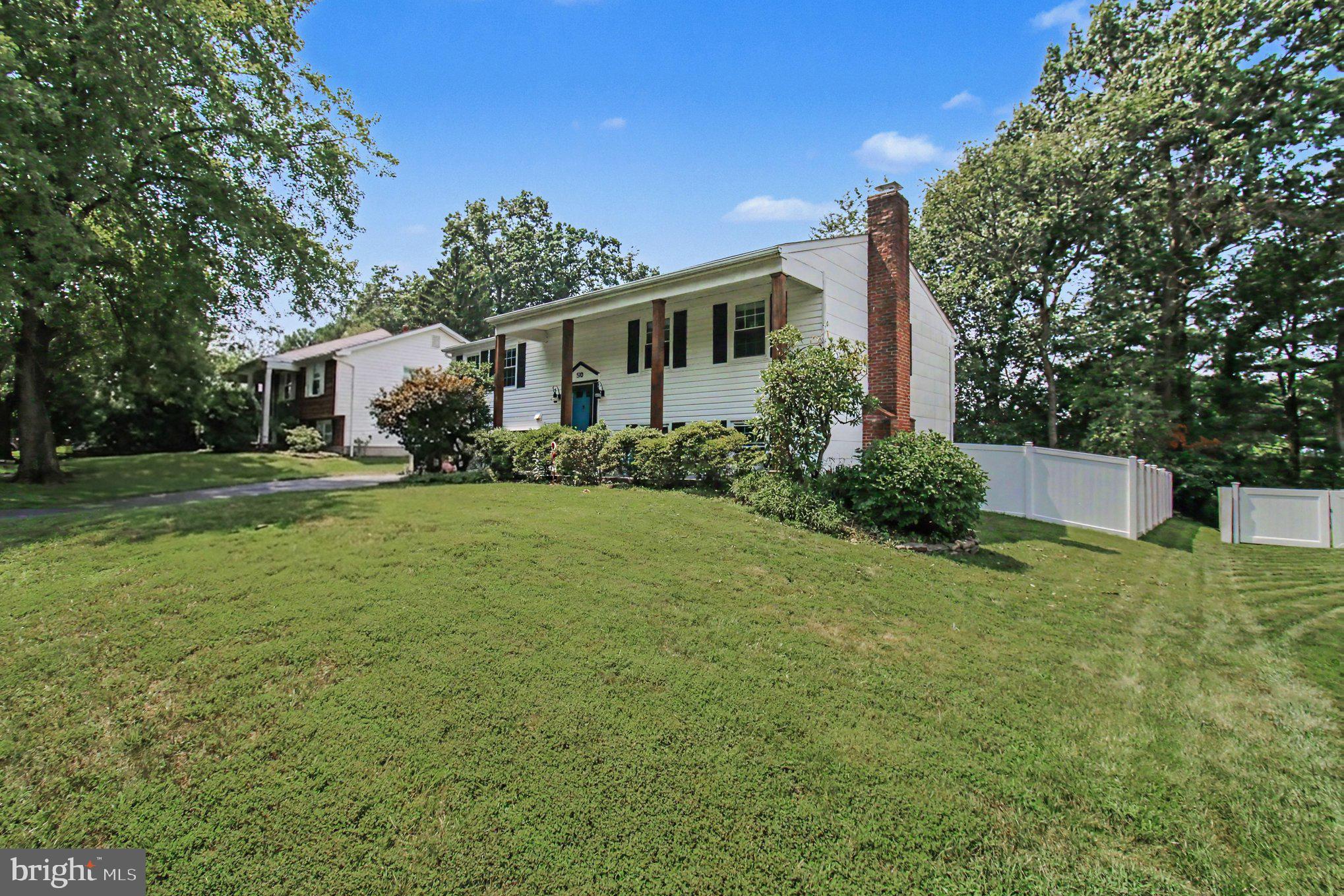 510 NEWBERRY COURT
