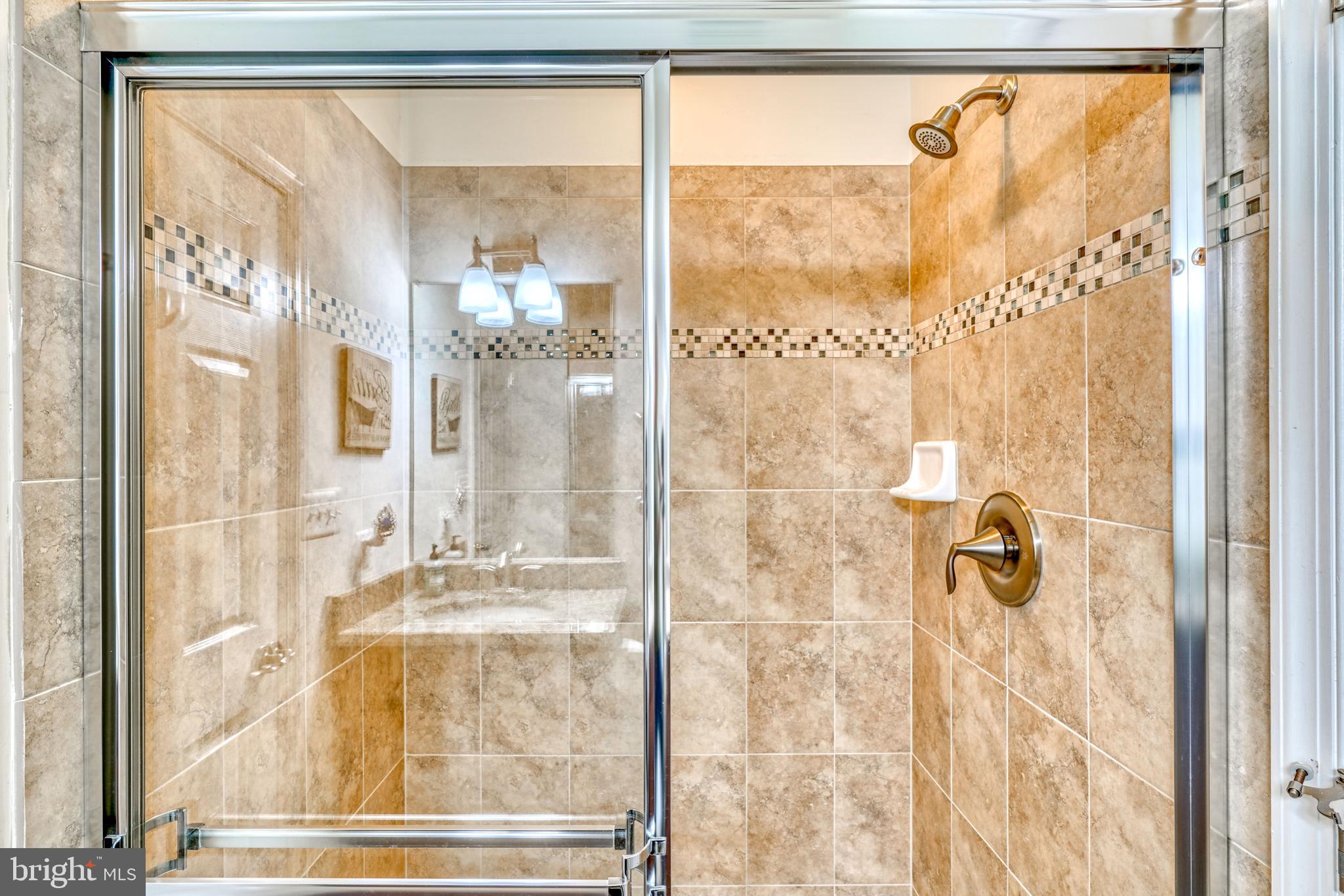 LOCUST POINT - Residential Lease