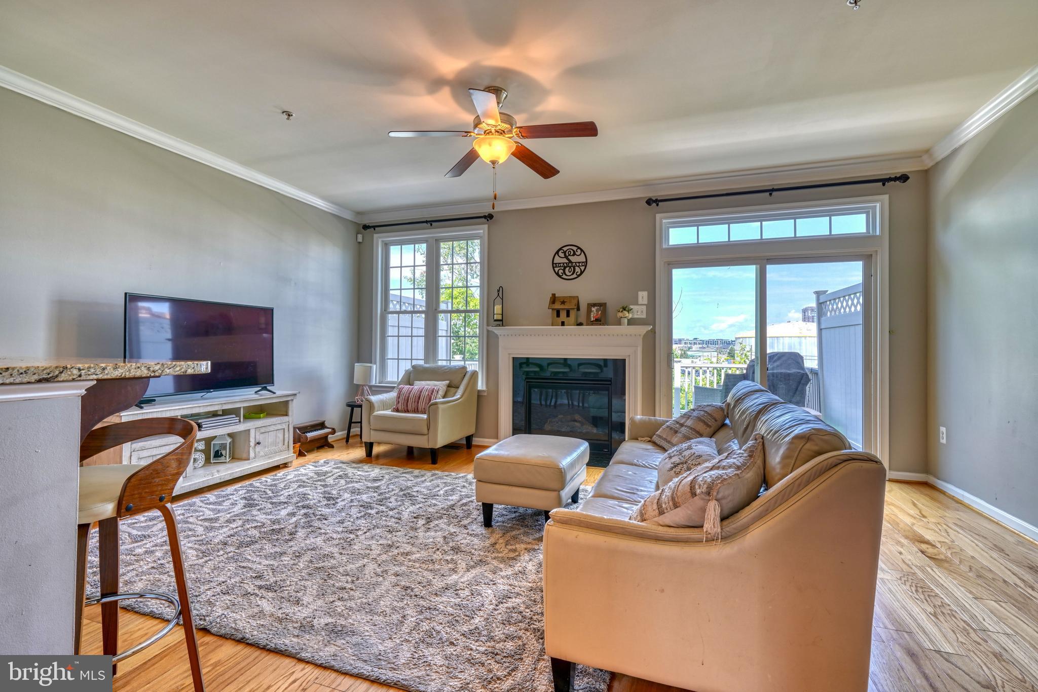 LOCUST POINT - Residential Lease