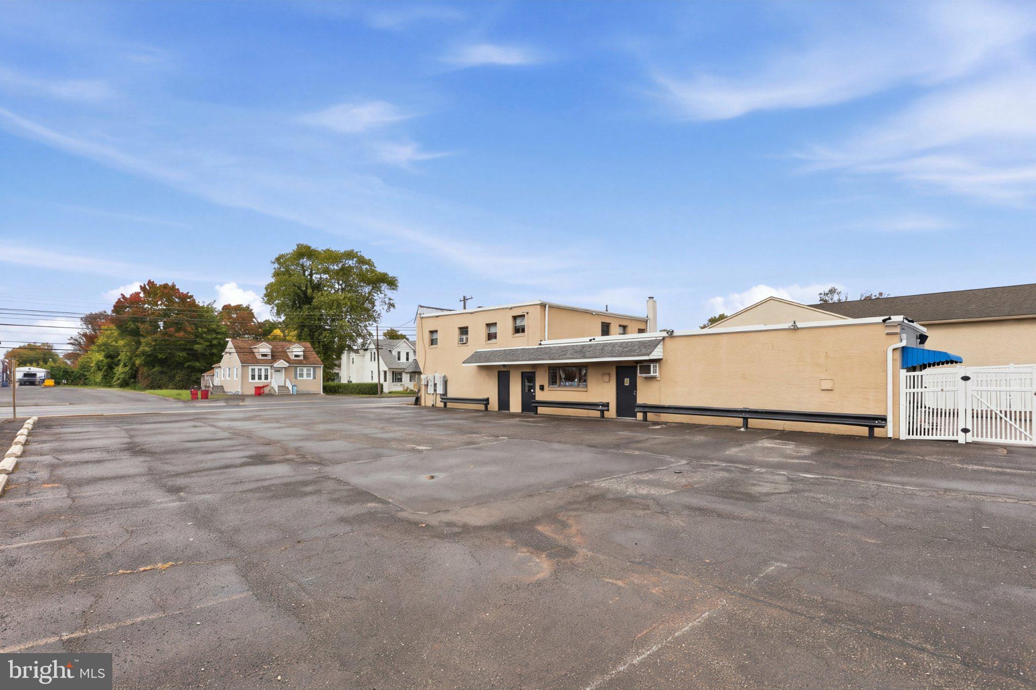 119 YORK ROAD