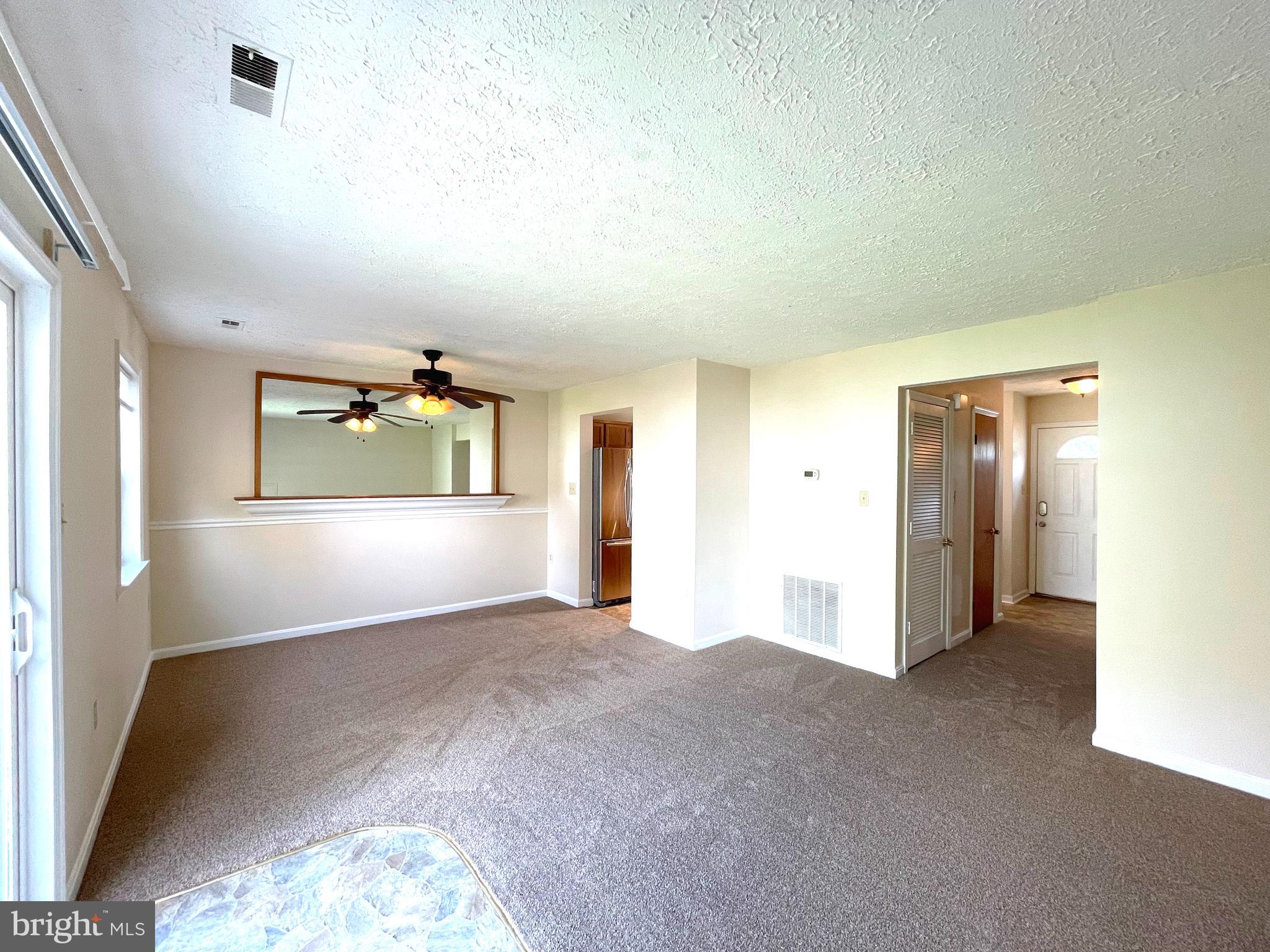 COUNTRYSIDE - Residential Lease