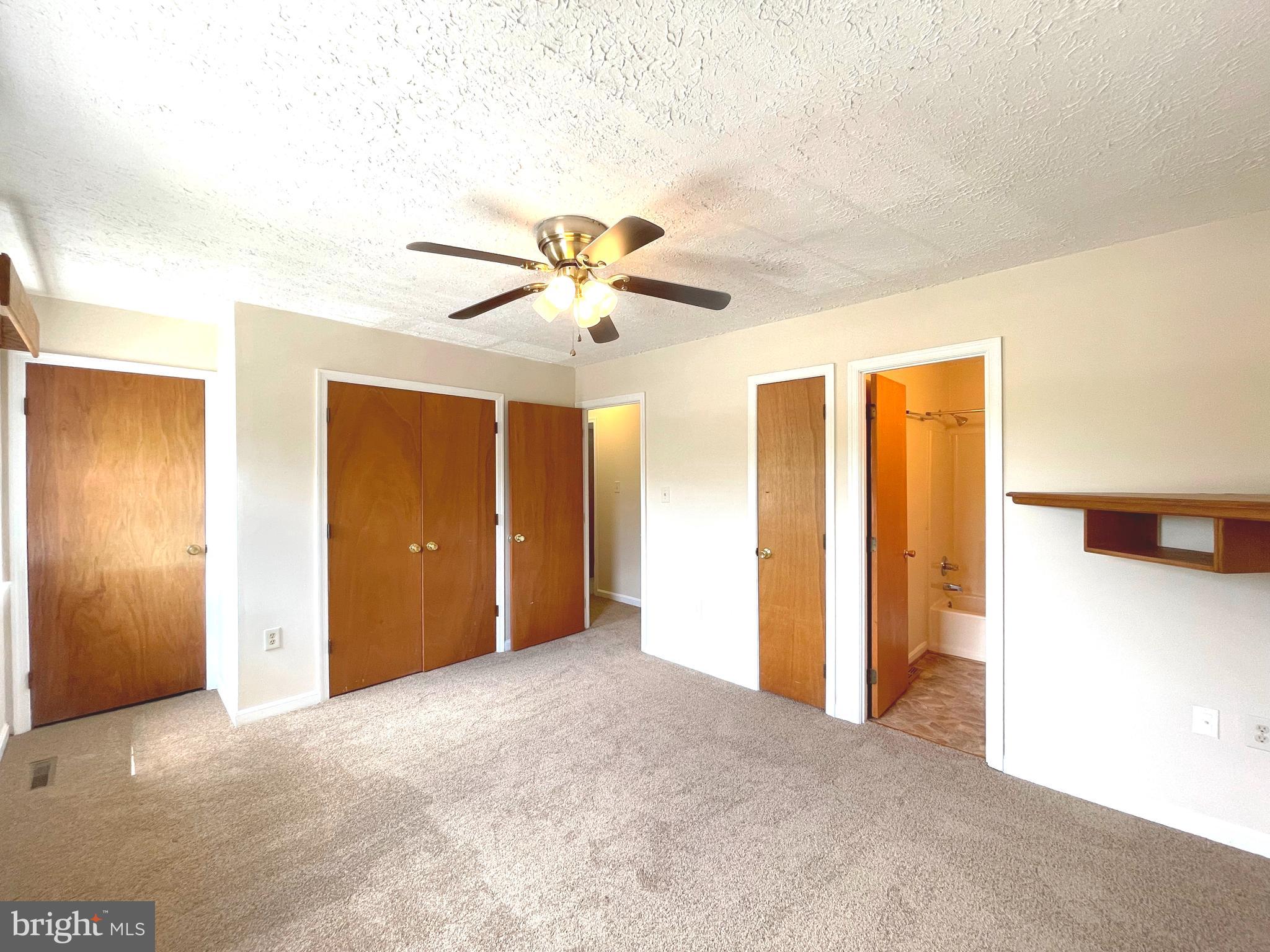 COUNTRYSIDE - Residential Lease