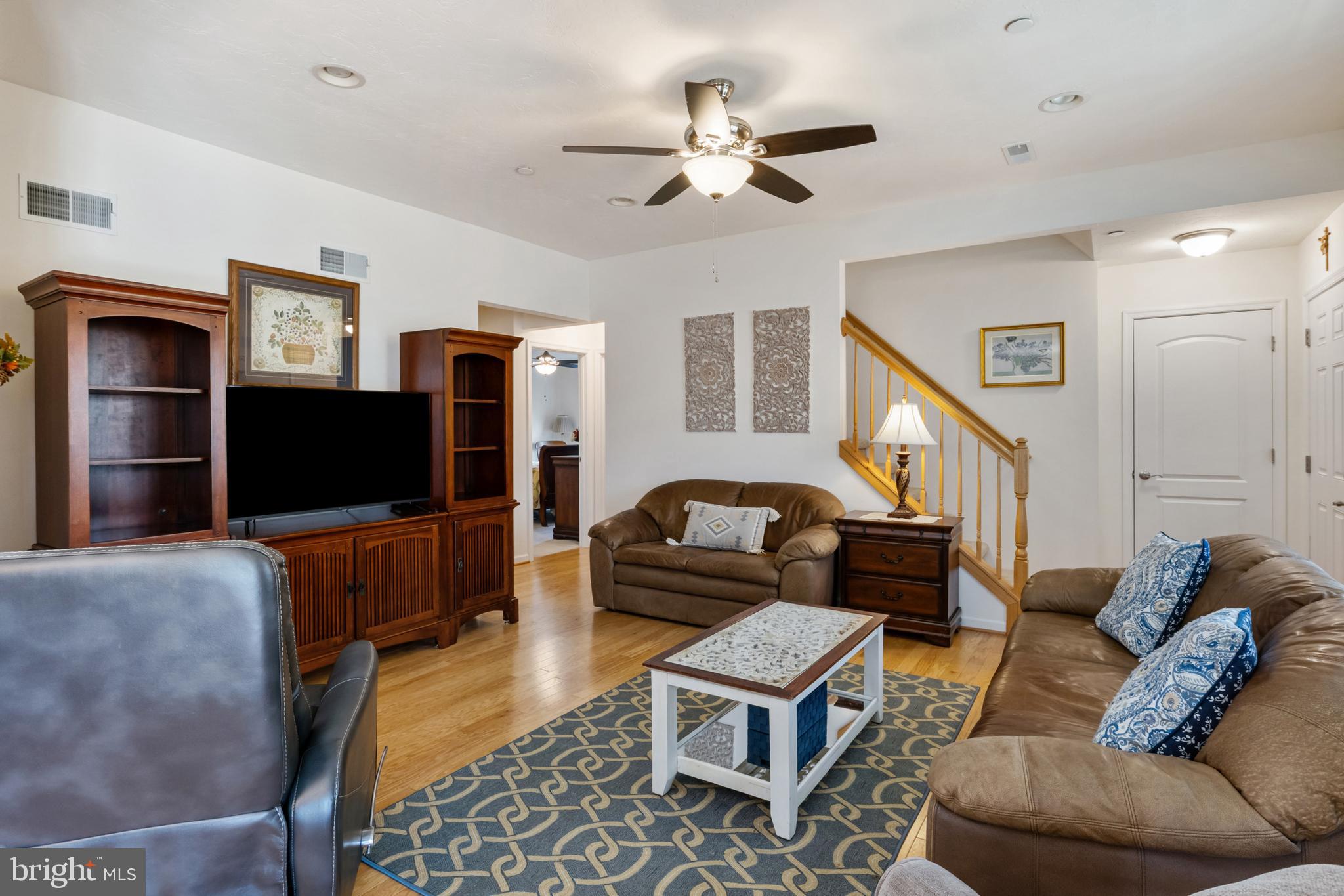 JACKSON HEIGHTS VILLAS - Residential