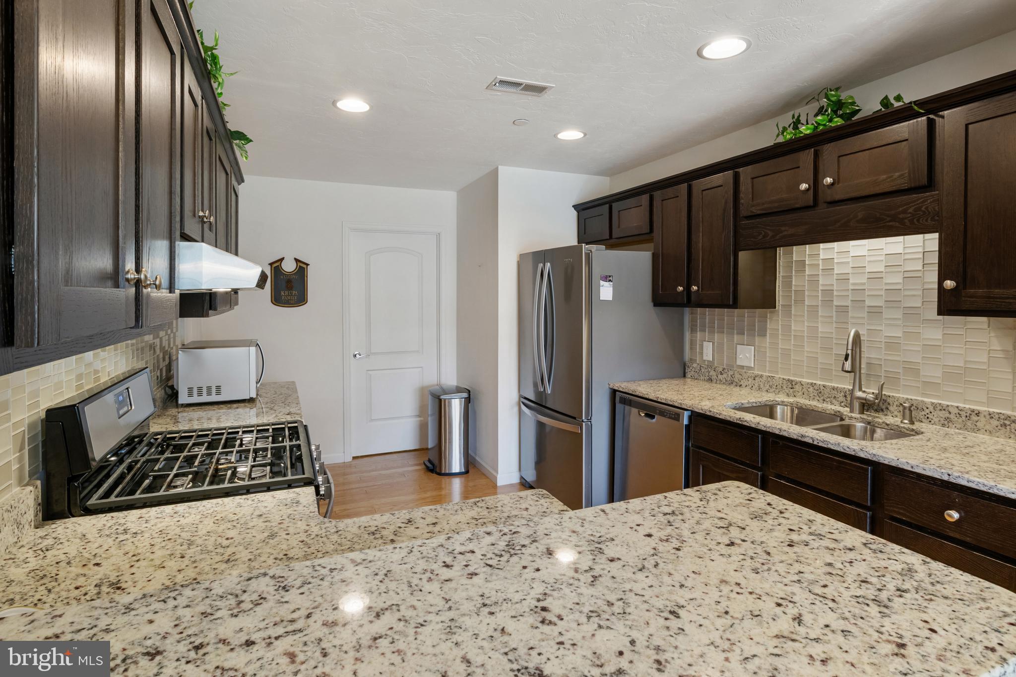 JACKSON HEIGHTS VILLAS - Residential