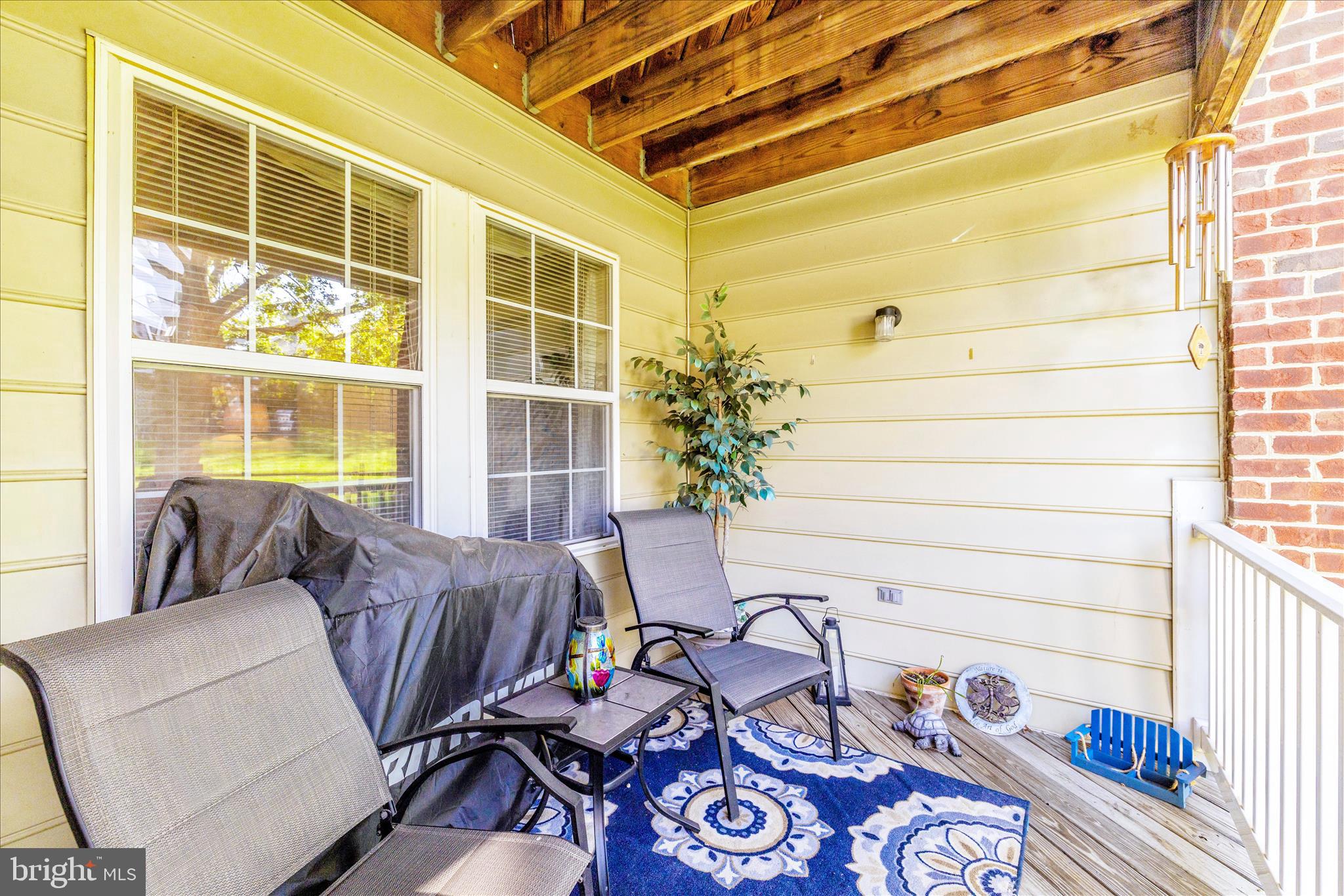 LAKETREE - Residential