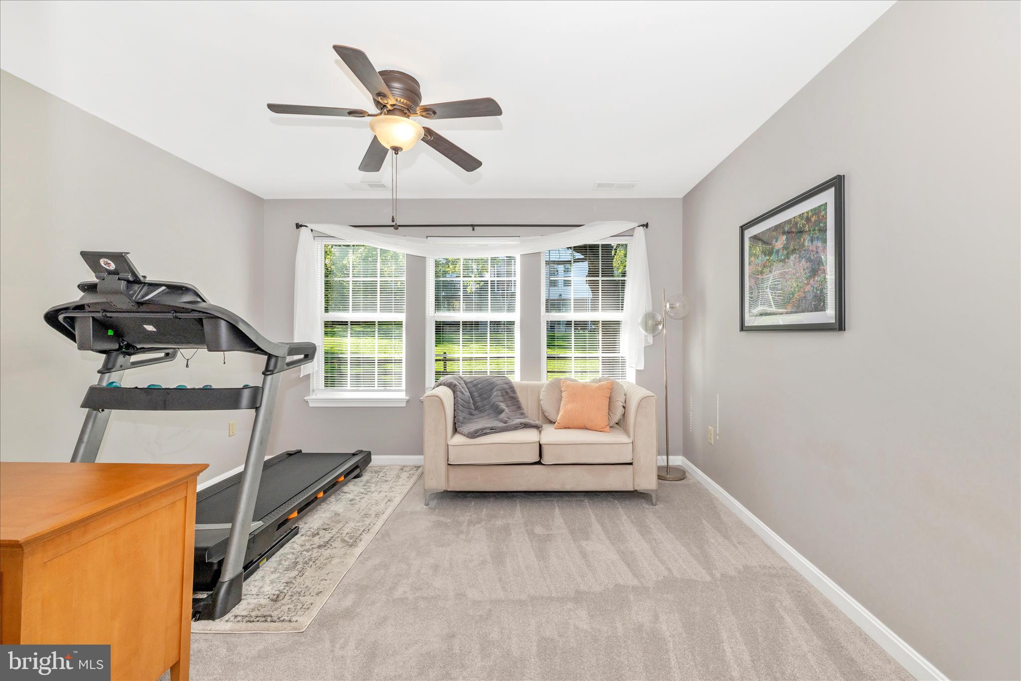 LAKETREE - Residential