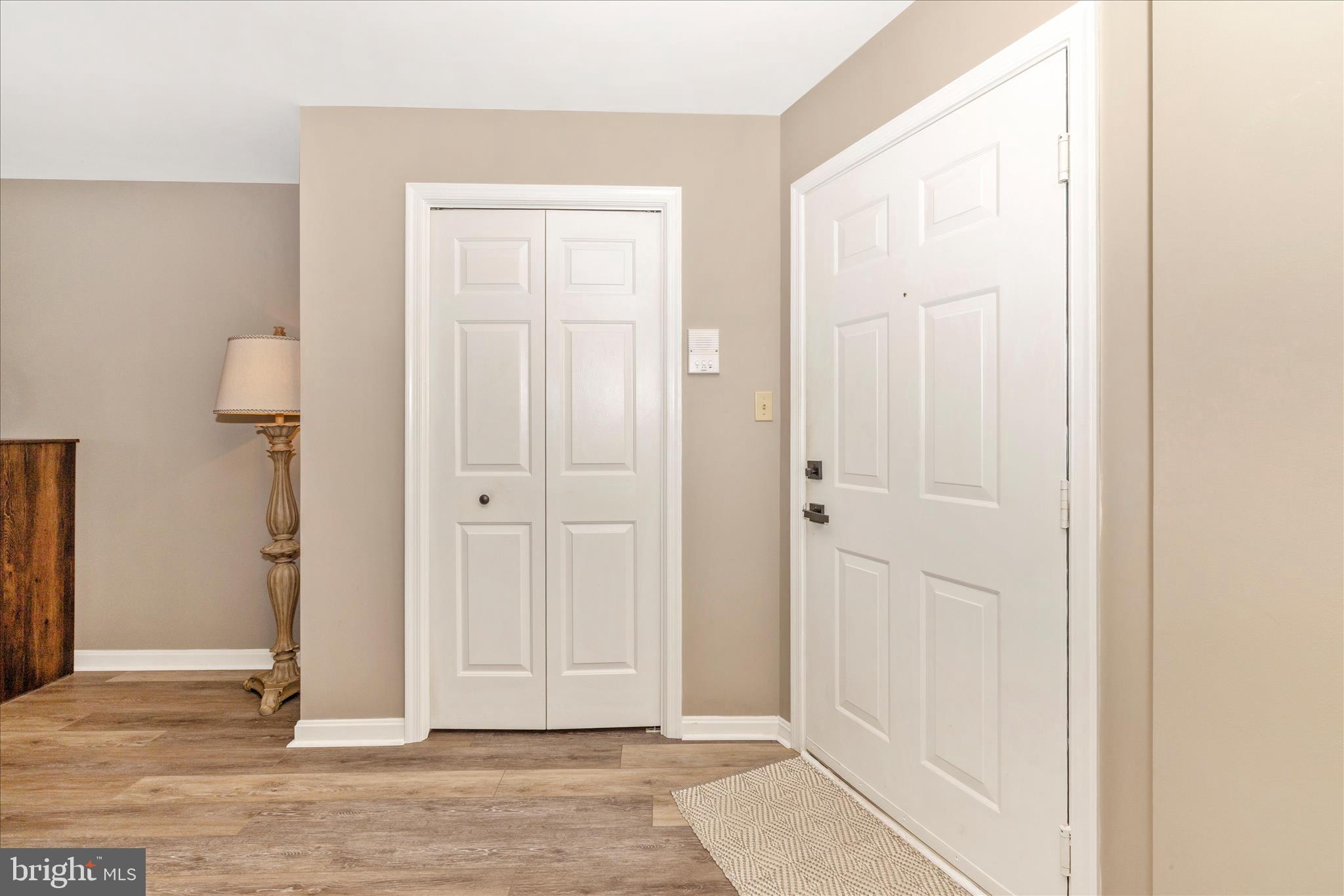 LAKETREE - Residential