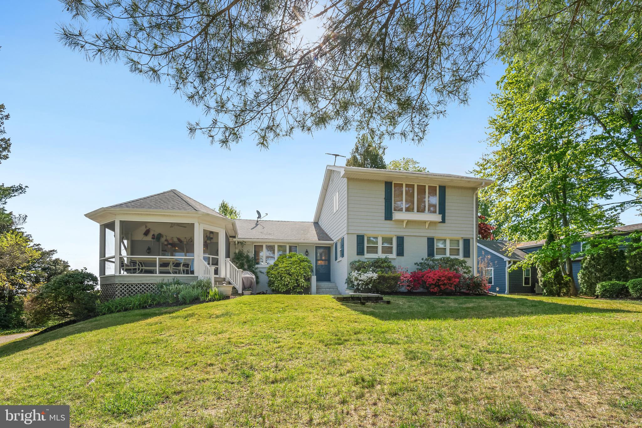 KENTMORE PARK - Residential