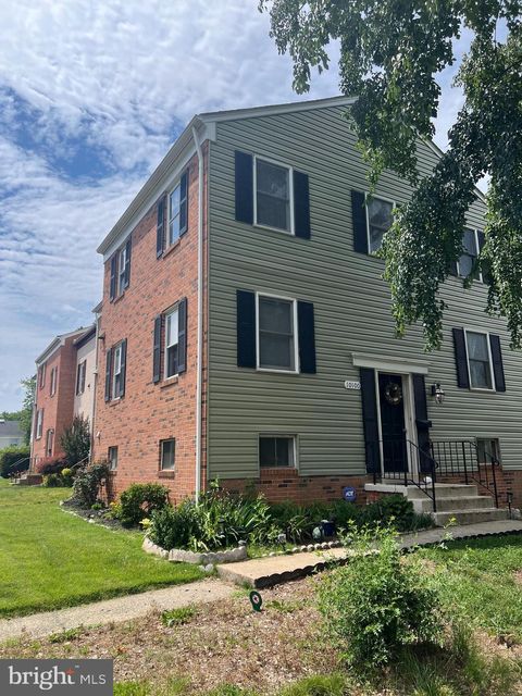 Townhouse For Sale - 10100 Tasker Drive<br/> MANASSAS, VA 20109