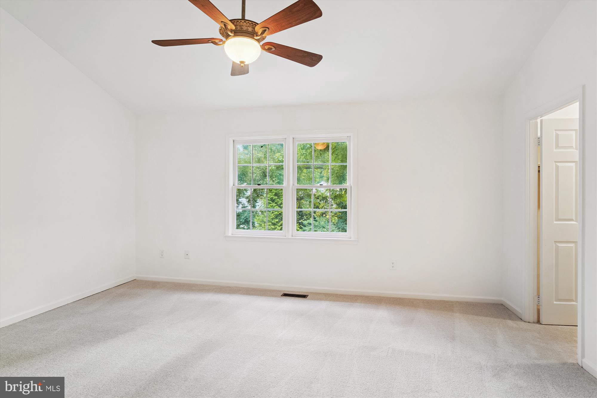 TUCKERMAN STATION - Residential Lease