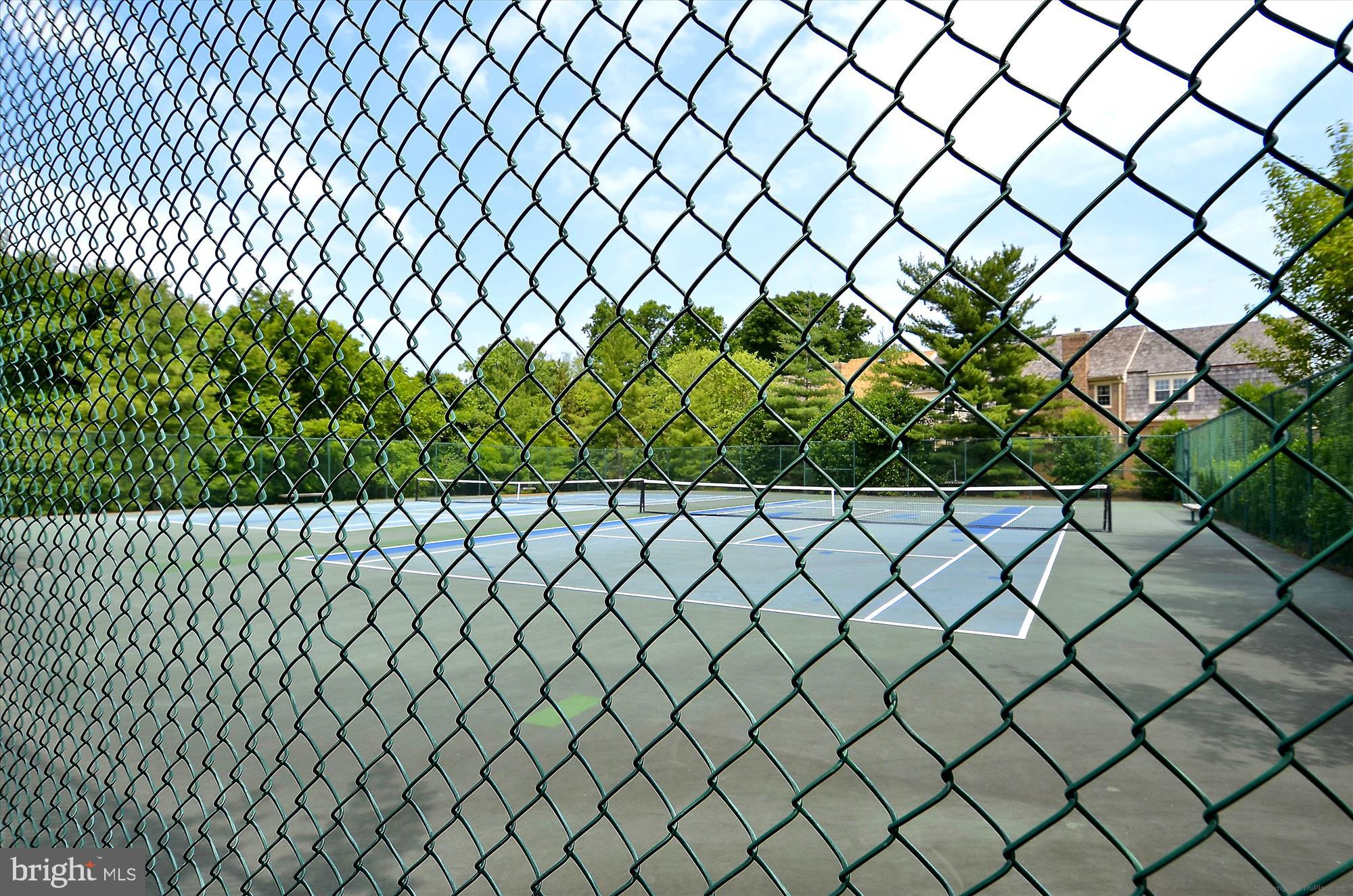 TUCKERMAN STATION - Residential Lease