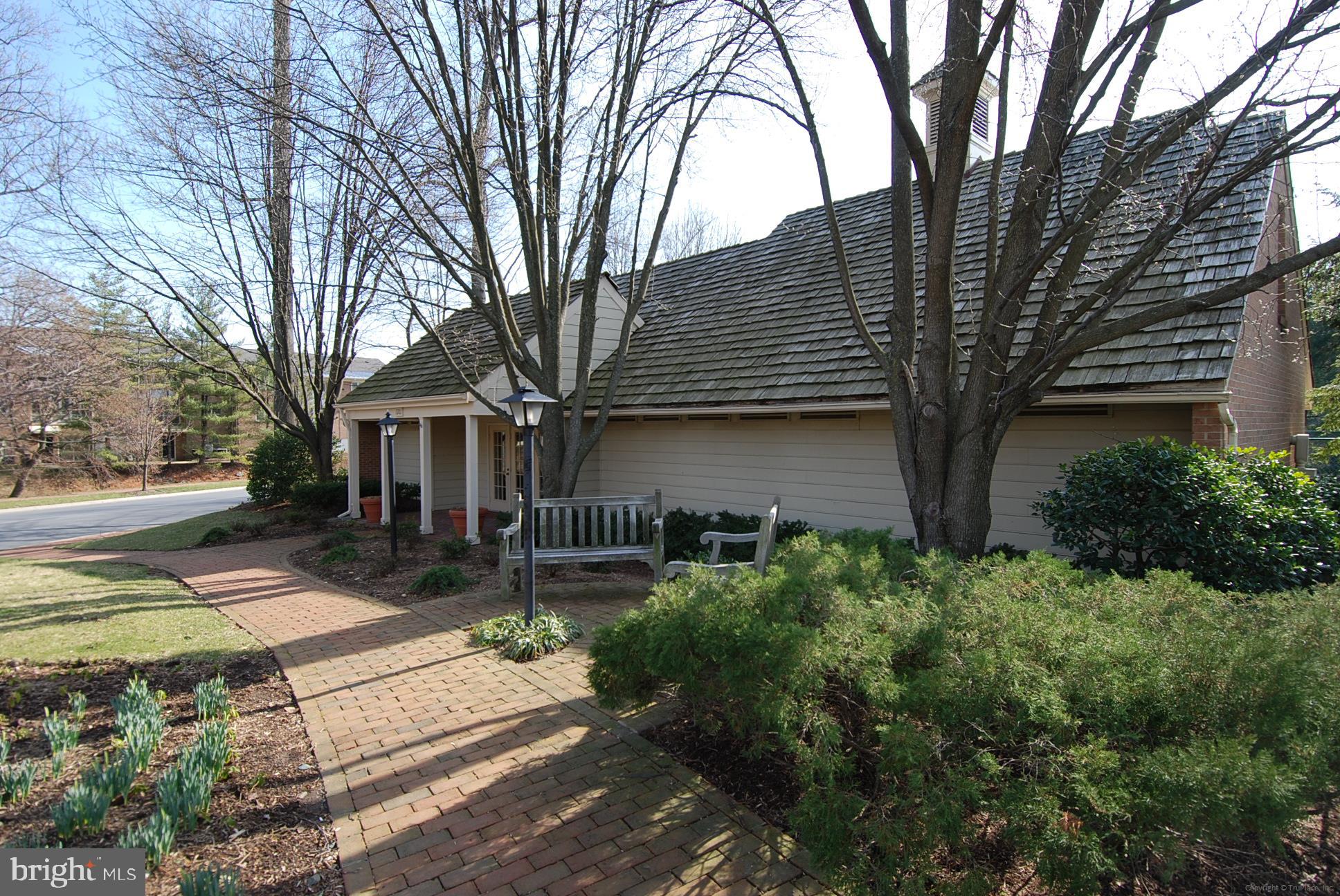 TUCKERMAN STATION - Residential Lease