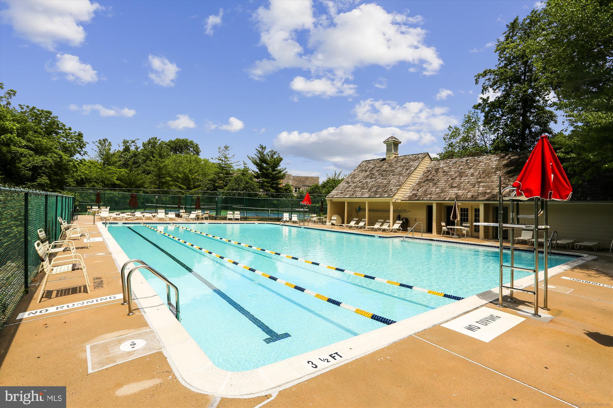 TUCKERMAN STATION - Residential Lease