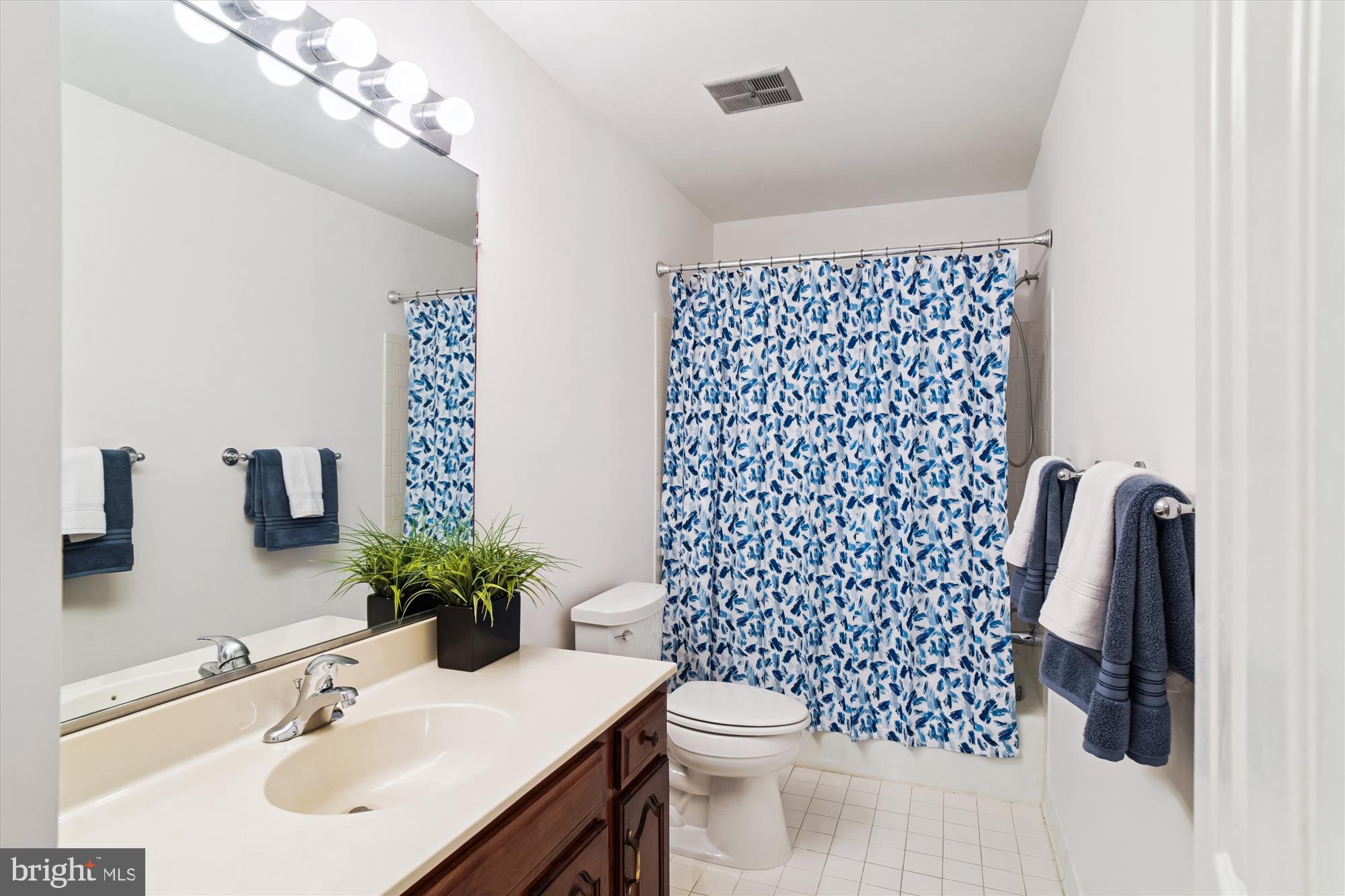 TUCKERMAN STATION - Residential Lease