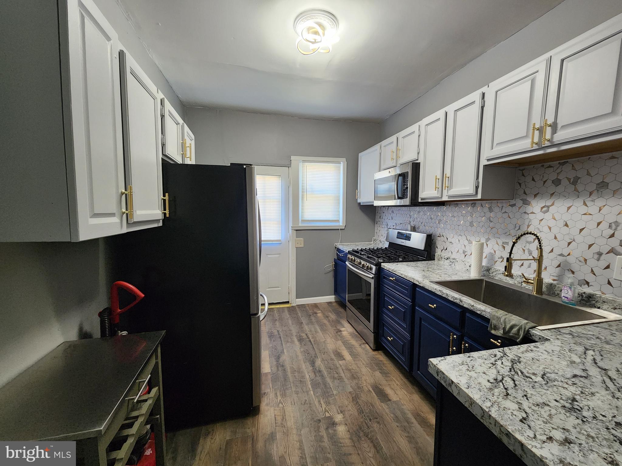 COLDSTREAM HOMESTEAD MONTEBELLO HISTORIC DISTRICT - Residential