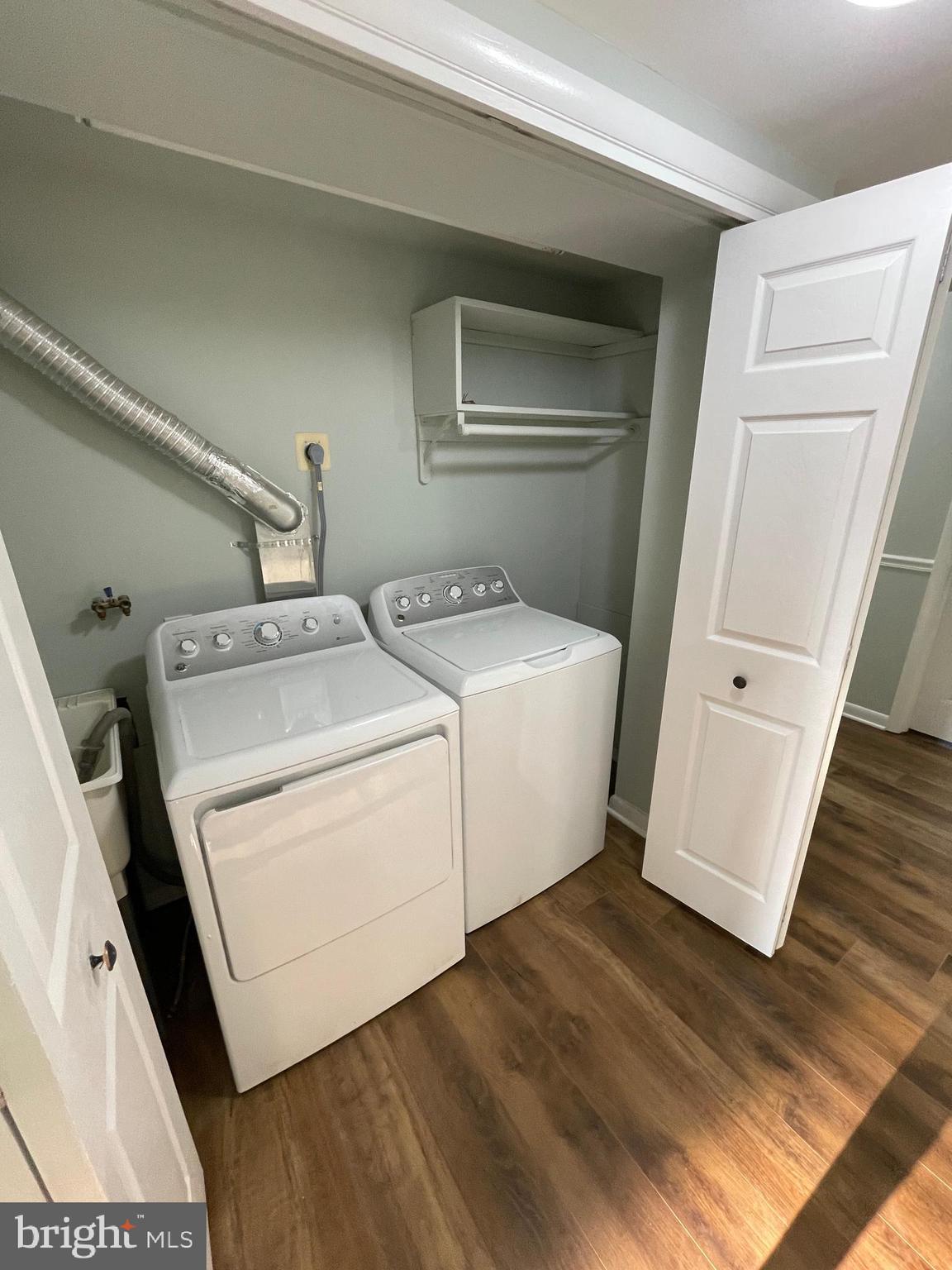 WILDE LAKE - Residential