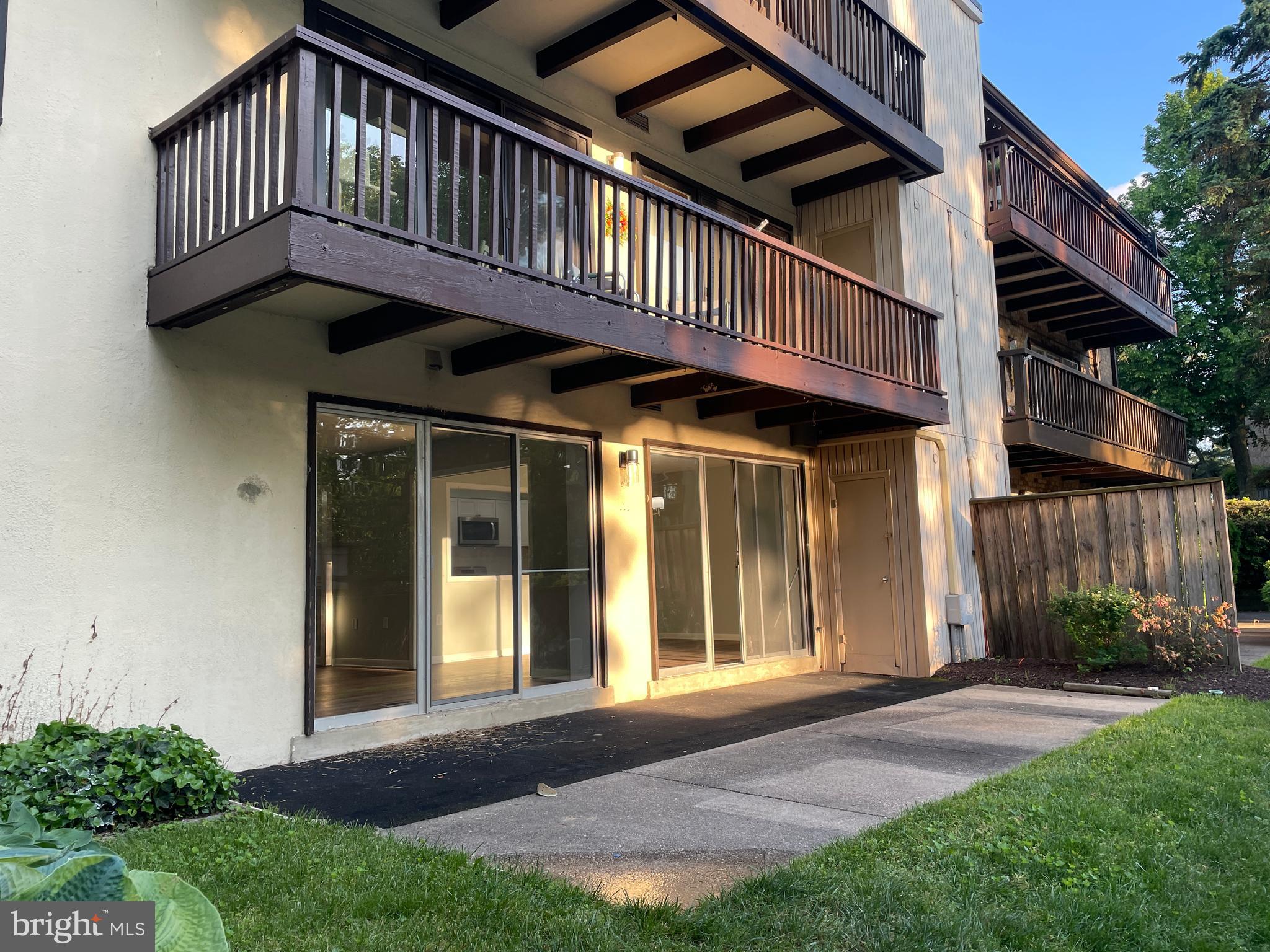 WILDE LAKE - Residential