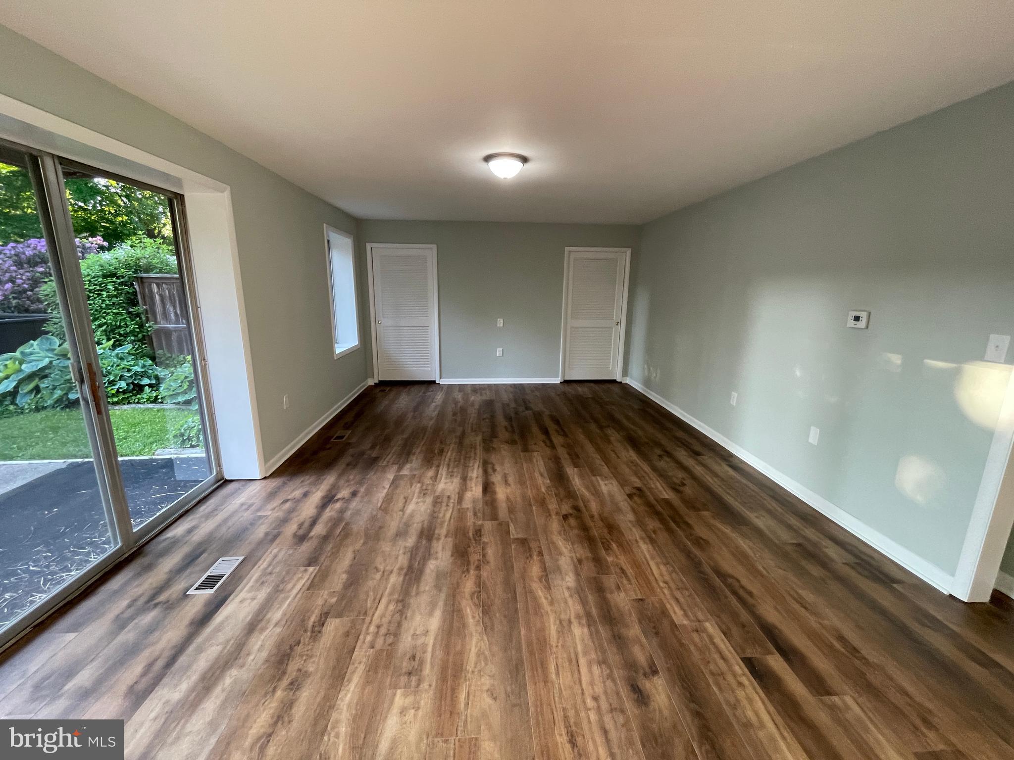 WILDE LAKE - Residential