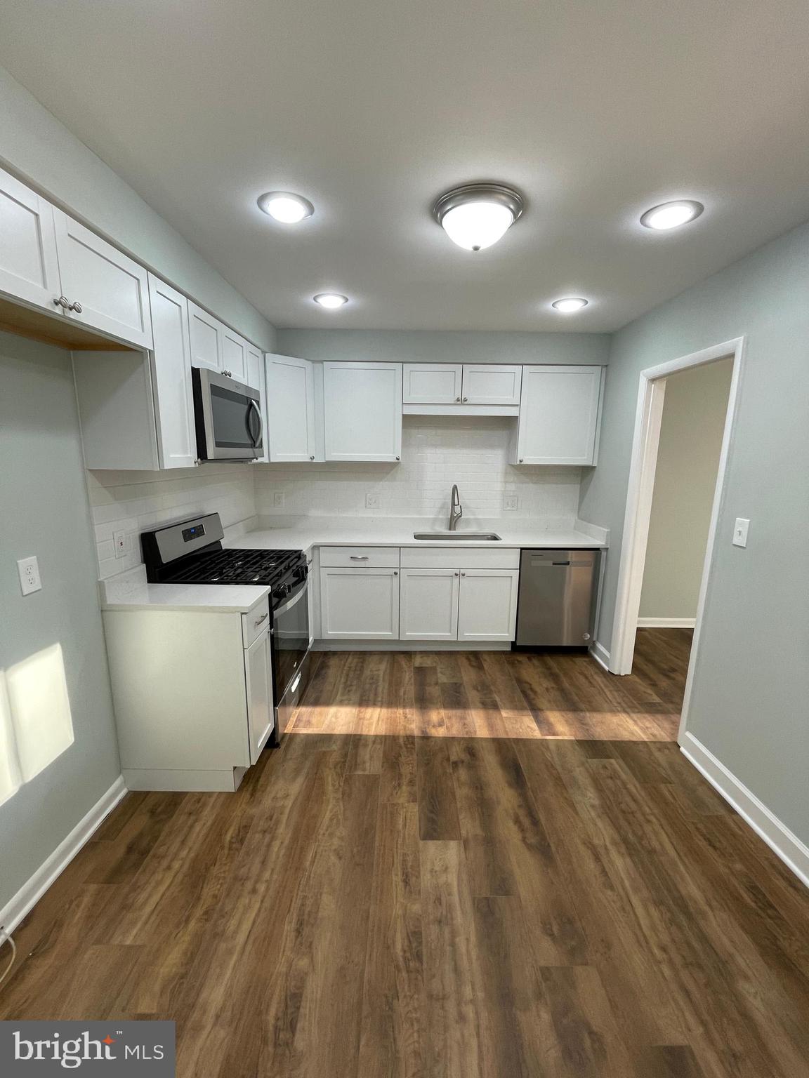 WILDE LAKE - Residential