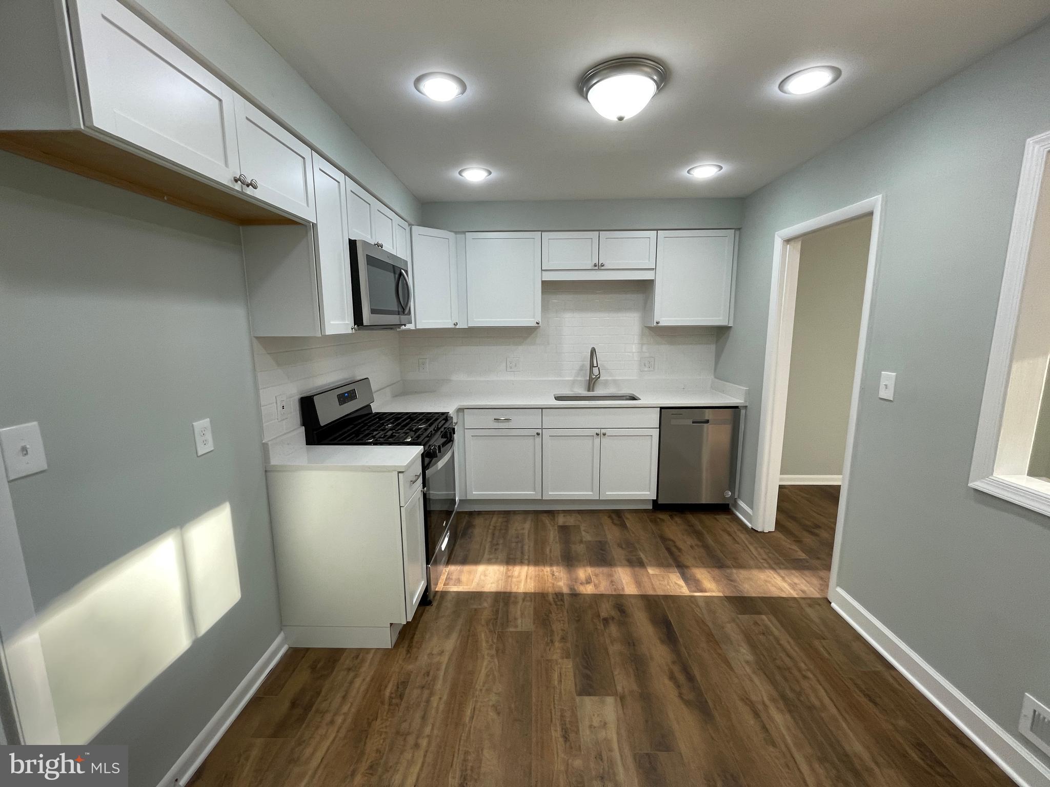 WILDE LAKE - Residential