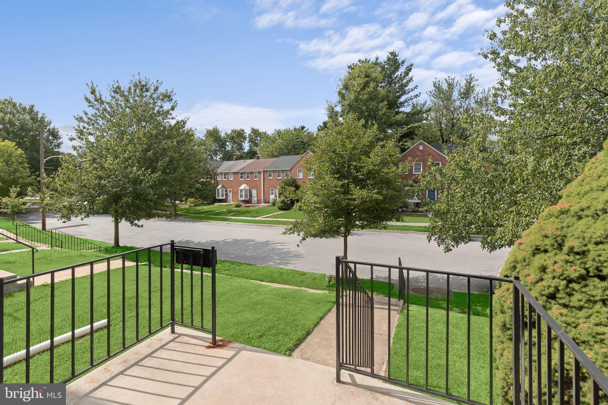 1652 HARDWICK ROAD