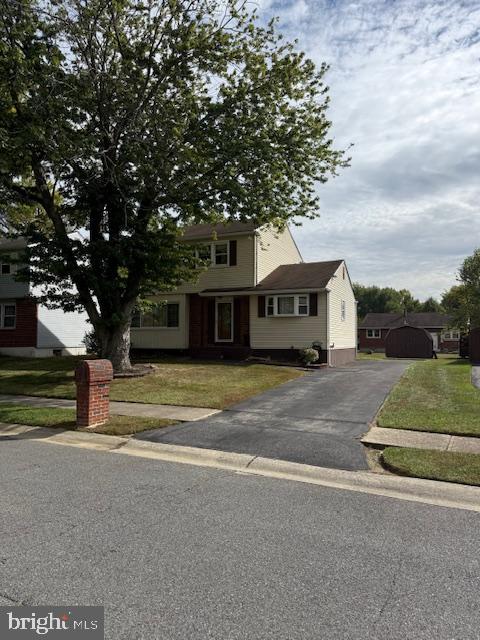 6 PATRICK HENRY ROAD
