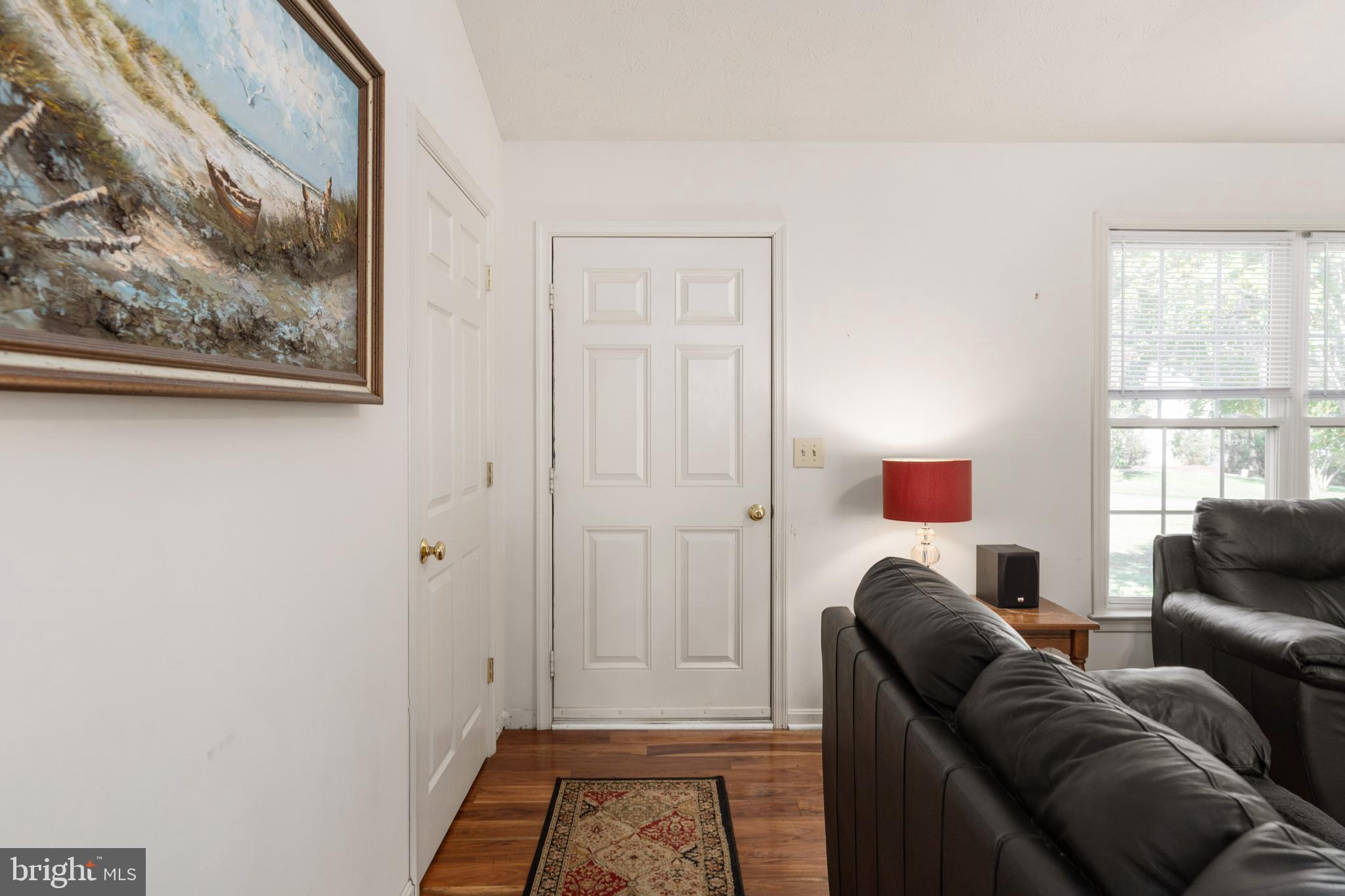 HAMILTONS CROSSING - Residential